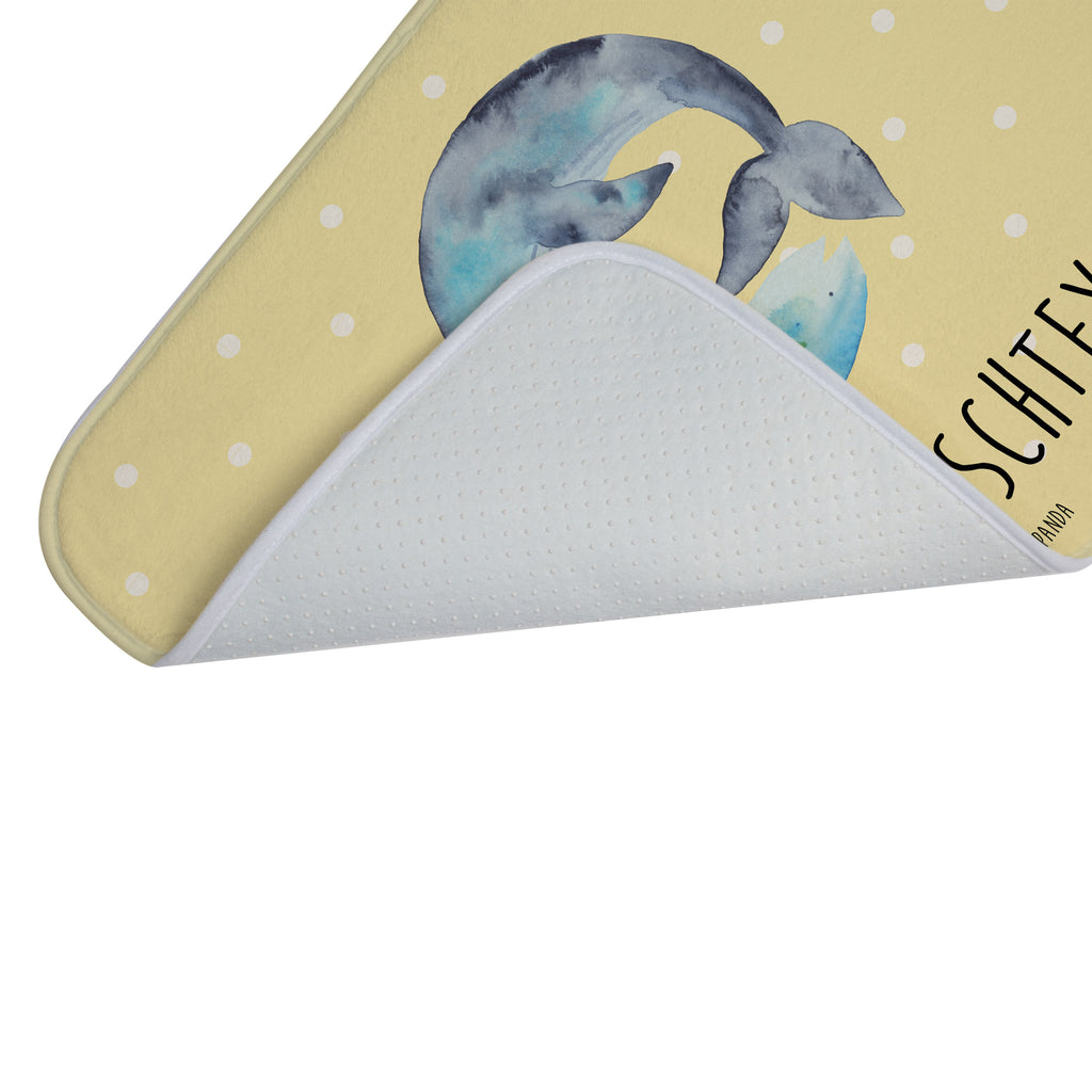 Personalisierter Badvorleger Walfisch & Thunfisch Personalisierte Badematte, Personalisierter Badteppich, Personalisierter Duschvorleger, Personalisierter Badezimmerteppich, Personalisierter Badezimmermatte, Personalisierter Badvorleger, Personalisierter Duschmatte, Personalisierter Duschteppich, Badematte mit Namen, Badteppich mit Namen, Duschvorleger mit Namen, Badezimmerteppich mit Namen, Badezimmermatte mit Namen, Badvorleger mit Namen, Duschmatte mit Namen, Duschteppich mit Namen, Wunschtext, Badvorleger selbst bedrucken, Wunschname, Personalisieren, Tiermotive, Gute Laune, lustige Sprüche, Tiere, Wal, Wahl, Tunfisch, Wortwitz lustig, Spruch lustig, Flachwitz, Witz, Spruch des Tages, Flachwitz Geschenk
