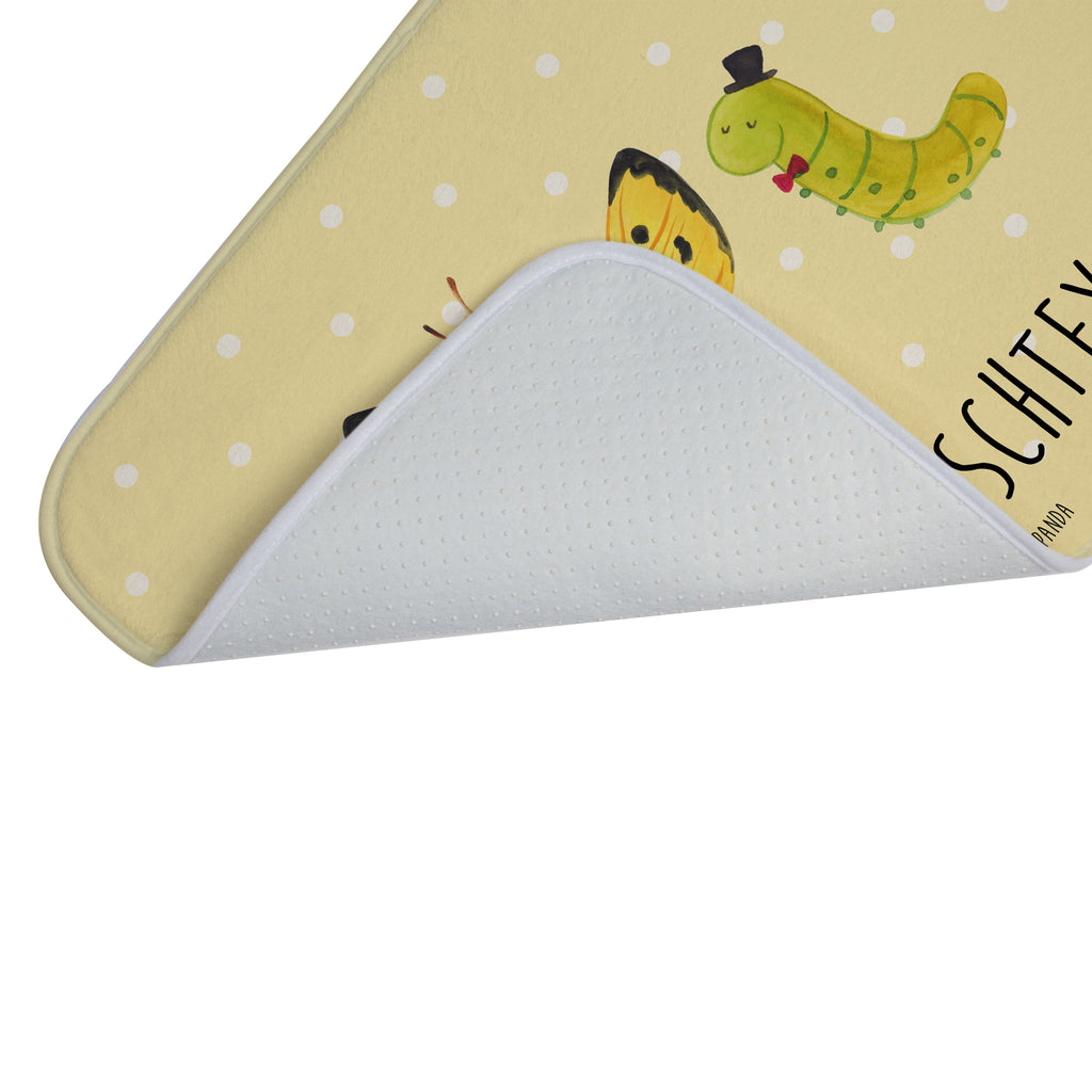 Personalisierter Badvorleger Raupe & Schmetterling Personalisierte Badematte, Personalisierter Badteppich, Personalisierter Duschvorleger, Personalisierter Badezimmerteppich, Personalisierter Badezimmermatte, Personalisierter Badvorleger, Personalisierter Duschmatte, Personalisierter Duschteppich, Badematte mit Namen, Badteppich mit Namen, Duschvorleger mit Namen, Badezimmerteppich mit Namen, Badezimmermatte mit Namen, Badvorleger mit Namen, Duschmatte mit Namen, Duschteppich mit Namen, Wunschtext, Badvorleger selbst bedrucken, Wunschname, Personalisieren, Tiermotive, Gute Laune, lustige Sprüche, Tiere, Raupe, Schmetterling, Zitronenfalter, Entwicklung, Erwachsen werden, Kokon, Hut, Hütchen, Schönheit, Aufwachsen