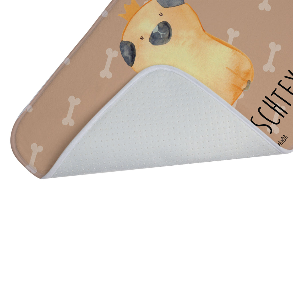 Personalisierter Badvorleger Mops Krone Personalisierte Badematte, Personalisierter Badteppich, Personalisierter Duschvorleger, Personalisierter Badezimmerteppich, Personalisierter Badezimmermatte, Personalisierter Badvorleger, Personalisierter Duschmatte, Personalisierter Duschteppich, Badematte mit Namen, Badteppich mit Namen, Duschvorleger mit Namen, Badezimmerteppich mit Namen, Badezimmermatte mit Namen, Badvorleger mit Namen, Duschmatte mit Namen, Duschteppich mit Namen, Wunschtext, Badvorleger selbst bedrucken, Wunschname, Personalisieren, Hund, Hundemotiv, Haustier, Hunderasse, Tierliebhaber, Hundebesitzer, Sprüche, Mops, allergisch, kinderlos, Hausregel, Hundebesitzer. Spruch, lustig