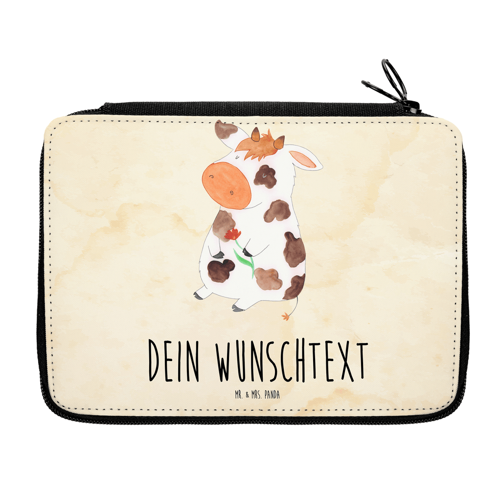 Personalisierte Federmappe Kuh Personalisierte Federmappe, Personalisierte Stiftetasche, PersonalisierteS Stifte Etui, Schule, Einschulung, Geschenk, Kind, Schüler, Schülerin, Personalisierte Stifterolle, PersonalisierteS Federmäppchen, Motiv, Grundschule, Federmäppchen bedruckt, Büro Stifte Etui, Bestückte Federmappe, Kinder Federmappe, Federmappe Einschulung, Federmappe mit Namen, Stiftemappe mit Namen, Stifterolle mit Namen, Federmäppchen mit Namen, Bauernhof, Hoftiere, Landwirt, Landwirtin, Kuh, Kühe, Träume, Flausen, Spruch, Magie, Motivtion, Hof, Milch, Milchkuh