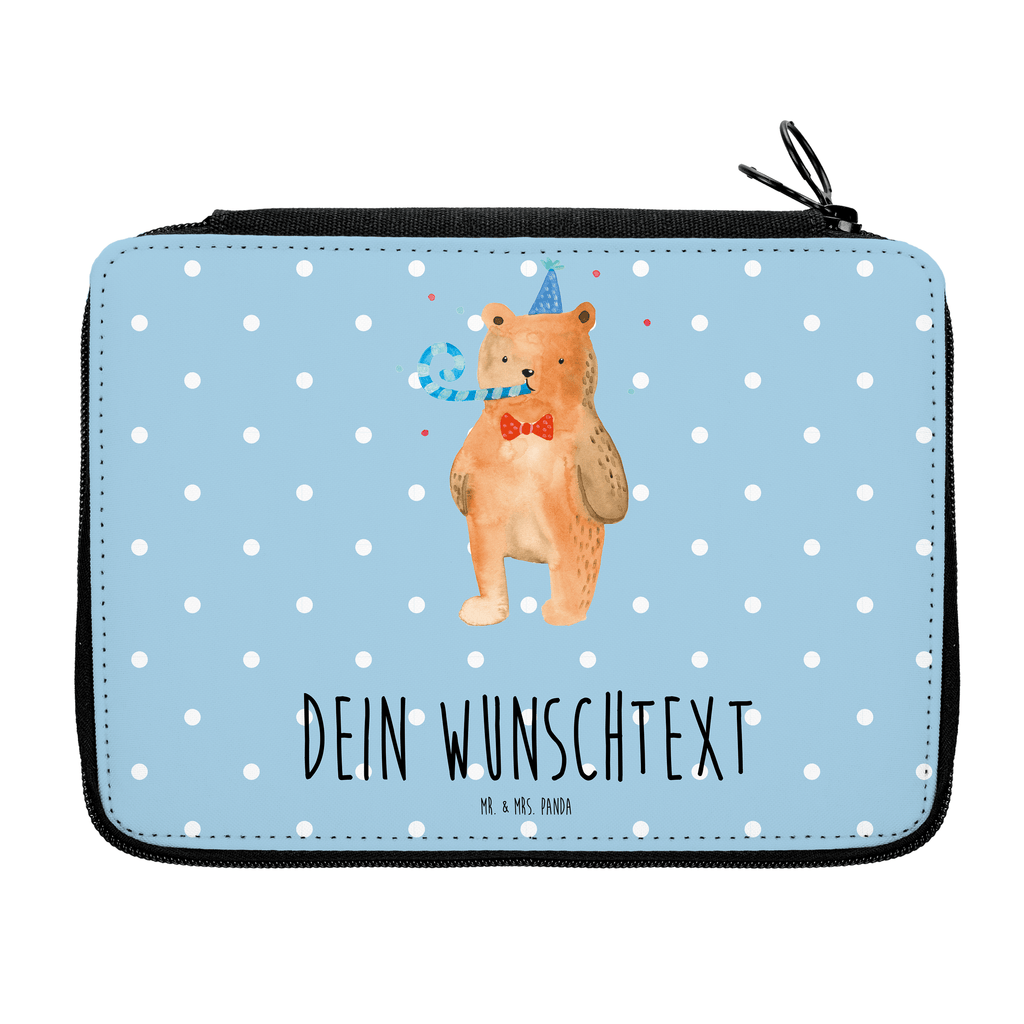 Personalisierte Federmappe Birthday Bär Personalisierte Federmappe, Personalisierte Stiftetasche, PersonalisierteS Stifte Etui, Schule, Einschulung, Geschenk, Kind, Schüler, Schülerin, Personalisierte Stifterolle, PersonalisierteS Federmäppchen, Motiv, Grundschule, Federmäppchen bedruckt, Büro Stifte Etui, Bestückte Federmappe, Kinder Federmappe, Federmappe Einschulung, Federmappe mit Namen, Stiftemappe mit Namen, Stifterolle mit Namen, Federmäppchen mit Namen, Bär, Teddy, Teddybär, Happy Birthday, Alles Gute, Glückwunsch, Geburtstag