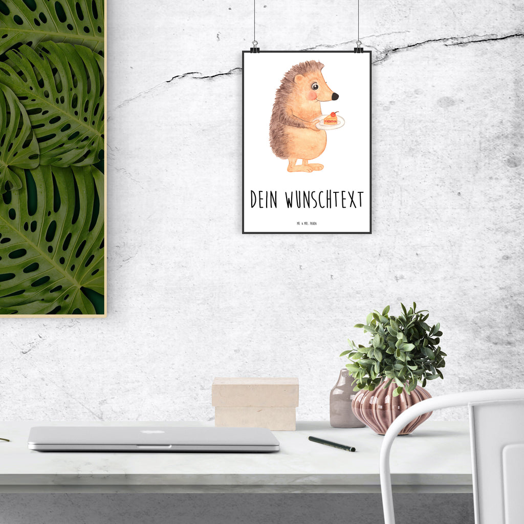 Personalisiertes Poster Igel mit Kuchenstück Personalisiertes Poster, Personalisiertes Wandposter, Personalisiertes Bild, Personalisierte Wanddeko, Personalisiertes Küchenposter, Personalisiertes Kinderposter, Personalisierte Wanddeko Bild, Personalisierte Raumdekoration, Personalisierte Wanddekoration, Personalisiertes Handgemaltes Poster, Personalisiertes Designposter, Personalisierter Kunstdruck, Personalisierter Posterdruck, Poster mit Namen, Wandposter mit Namen, Bild mit Namen, Wanddeko mit Namen, Küchenposter mit Namen, Kinderposter mit Namen, Wanddeko Bild mit Namen, Raumdekoration mit Namen, Wanddekoration mit Namen, Kunstdruck mit Namen, Posterdruck mit Namen, Wunschtext Poster, Poster selbst gestalten., süße Tiermotive, gute Laune, lustige Sprüche, Tiere, Igel, Essen Spruch, Kuchen, Backen Geschenk, Kuchen backen, Einladung Party, Geburtstagskuchen, Torte