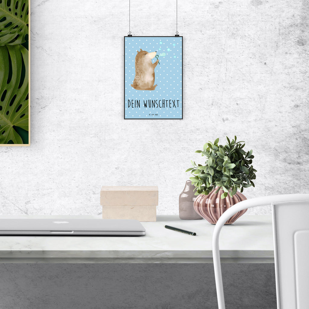Personalisiertes Poster Bär Seifenblasen Personalisiertes Poster, Personalisiertes Wandposter, Personalisiertes Bild, Personalisierte Wanddeko, Personalisiertes Küchenposter, Personalisiertes Kinderposter, Personalisierte Wanddeko Bild, Personalisierte Raumdekoration, Personalisierte Wanddekoration, Personalisiertes Handgemaltes Poster, Personalisiertes Designposter, Personalisierter Kunstdruck, Personalisierter Posterdruck, Poster mit Namen, Wandposter mit Namen, Bild mit Namen, Wanddeko mit Namen, Küchenposter mit Namen, Kinderposter mit Namen, Wanddeko Bild mit Namen, Raumdekoration mit Namen, Wanddekoration mit Namen, Kunstdruck mit Namen, Posterdruck mit Namen, Wunschtext Poster, Poster selbst gestalten., Bär, Teddy, Teddybär, Seifenblasen Bär Lustig Sein Glücklich Traurig Happy