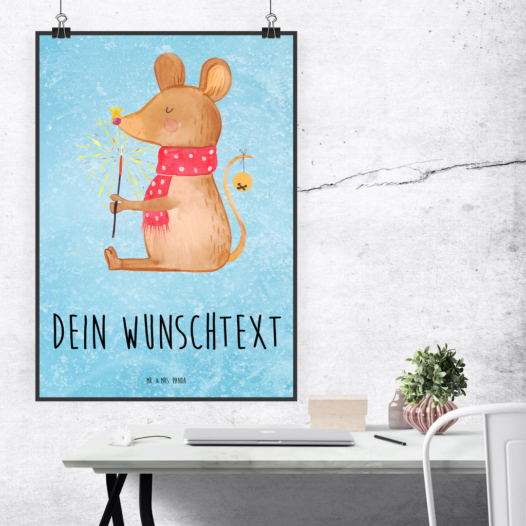 Personalisiertes Poster Weihnachtsmaus Personalisiertes Poster, Personalisiertes Wandposter, Personalisiertes Bild, Personalisierte Wanddeko, Personalisiertes Küchenposter, Personalisiertes Kinderposter, Personalisierte Wanddeko Bild, Personalisierte Raumdekoration, Personalisierte Wanddekoration, Personalisiertes Handgemaltes Poster, Personalisiertes Designposter, Personalisierter Kunstdruck, Personalisierter Posterdruck, Poster mit Namen, Wandposter mit Namen, Bild mit Namen, Wanddeko mit Namen, Küchenposter mit Namen, Kinderposter mit Namen, Wanddeko Bild mit Namen, Raumdekoration mit Namen, Wanddekoration mit Namen, Kunstdruck mit Namen, Posterdruck mit Namen, Wunschtext Poster, Poster selbst gestalten., Winter, Weihnachten, Weihnachtsdeko, Nikolaus, Advent, Heiligabend, Wintermotiv, Frohe Weihnachten, Weihnachtsgruß, Weihnachtsmotiv, Maus, Mäuschen, Weihnachtswunder