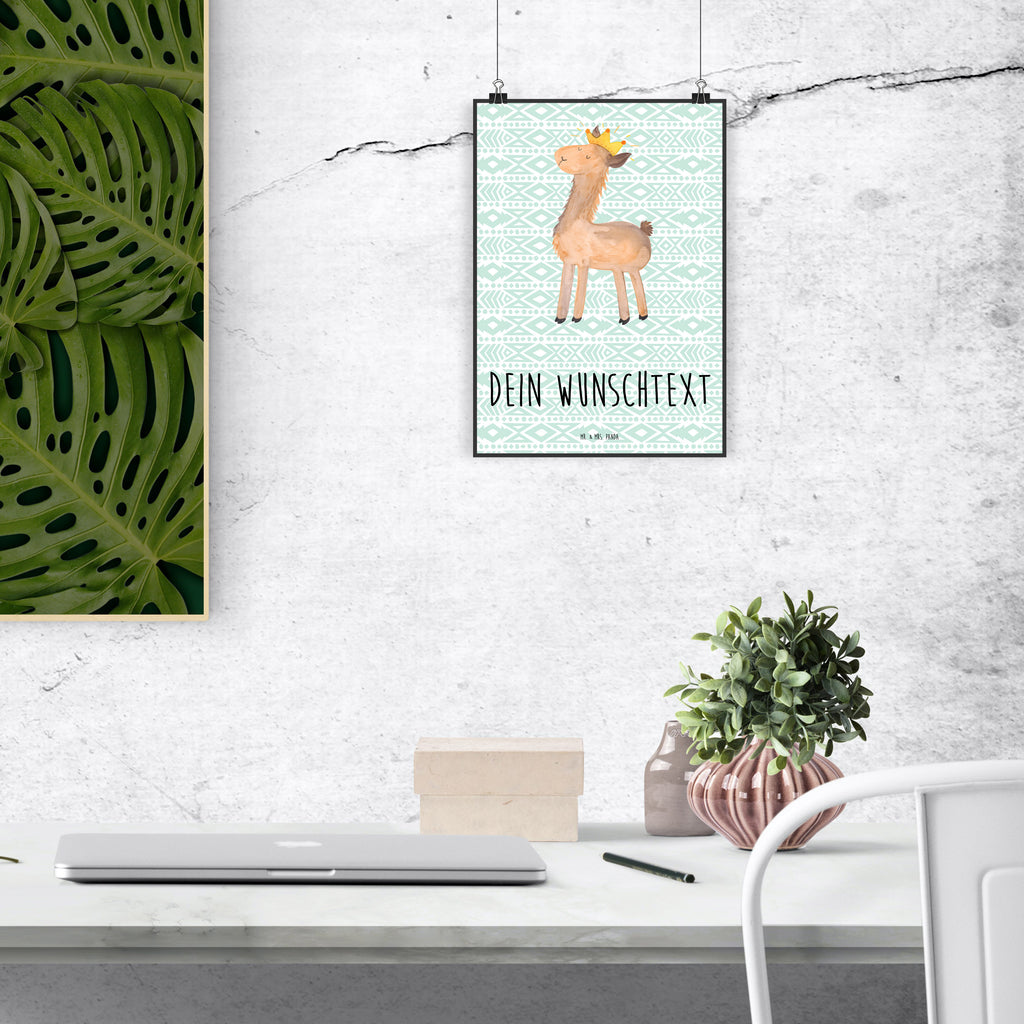 Personalisiertes Poster Lama König Personalisiertes Poster, Personalisiertes Wandposter, Personalisiertes Bild, Personalisierte Wanddeko, Personalisiertes Küchenposter, Personalisiertes Kinderposter, Personalisierte Wanddeko Bild, Personalisierte Raumdekoration, Personalisierte Wanddekoration, Personalisiertes Handgemaltes Poster, Personalisiertes Designposter, Personalisierter Kunstdruck, Personalisierter Posterdruck, Poster mit Namen, Wandposter mit Namen, Bild mit Namen, Wanddeko mit Namen, Küchenposter mit Namen, Kinderposter mit Namen, Wanddeko Bild mit Namen, Raumdekoration mit Namen, Wanddekoration mit Namen, Kunstdruck mit Namen, Posterdruck mit Namen, Wunschtext Poster, Poster selbst gestalten., Lama, Alpaka, Lamas, König, Königin, Freundin, Mama, Papa, Büro Kollege, Kollegin, Chef, Vorgesetzter, Abi, Abitur