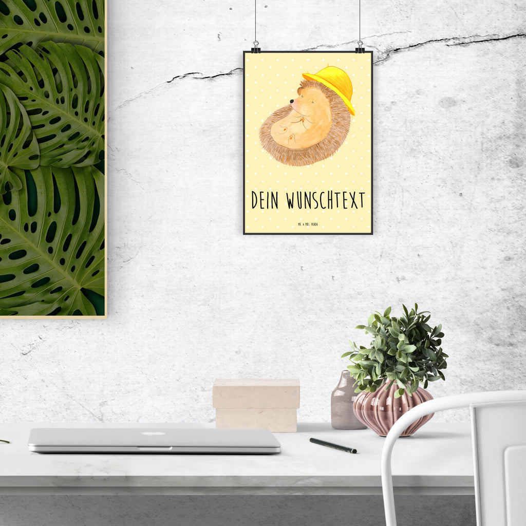 Personalisiertes Poster Igel betet Personalisiertes Poster, Personalisiertes Wandposter, Personalisiertes Bild, Personalisierte Wanddeko, Personalisiertes Küchenposter, Personalisiertes Kinderposter, Personalisierte Wanddeko Bild, Personalisierte Raumdekoration, Personalisierte Wanddekoration, Personalisiertes Handgemaltes Poster, Personalisiertes Designposter, Personalisierter Kunstdruck, Personalisierter Posterdruck, Poster mit Namen, Wandposter mit Namen, Bild mit Namen, Wanddeko mit Namen, Küchenposter mit Namen, Kinderposter mit Namen, Wanddeko Bild mit Namen, Raumdekoration mit Namen, Wanddekoration mit Namen, Kunstdruck mit Namen, Posterdruck mit Namen, Wunschtext Poster, Poster selbst gestalten., süße Tiermotive, gute Laune, lustige Sprüche, Tiere, Igel, Igel mit Hut, Sonnenhut, Gott, Amen, beten, Leben, Dankbarkeit, Dankbar sein, dankbar, genießen