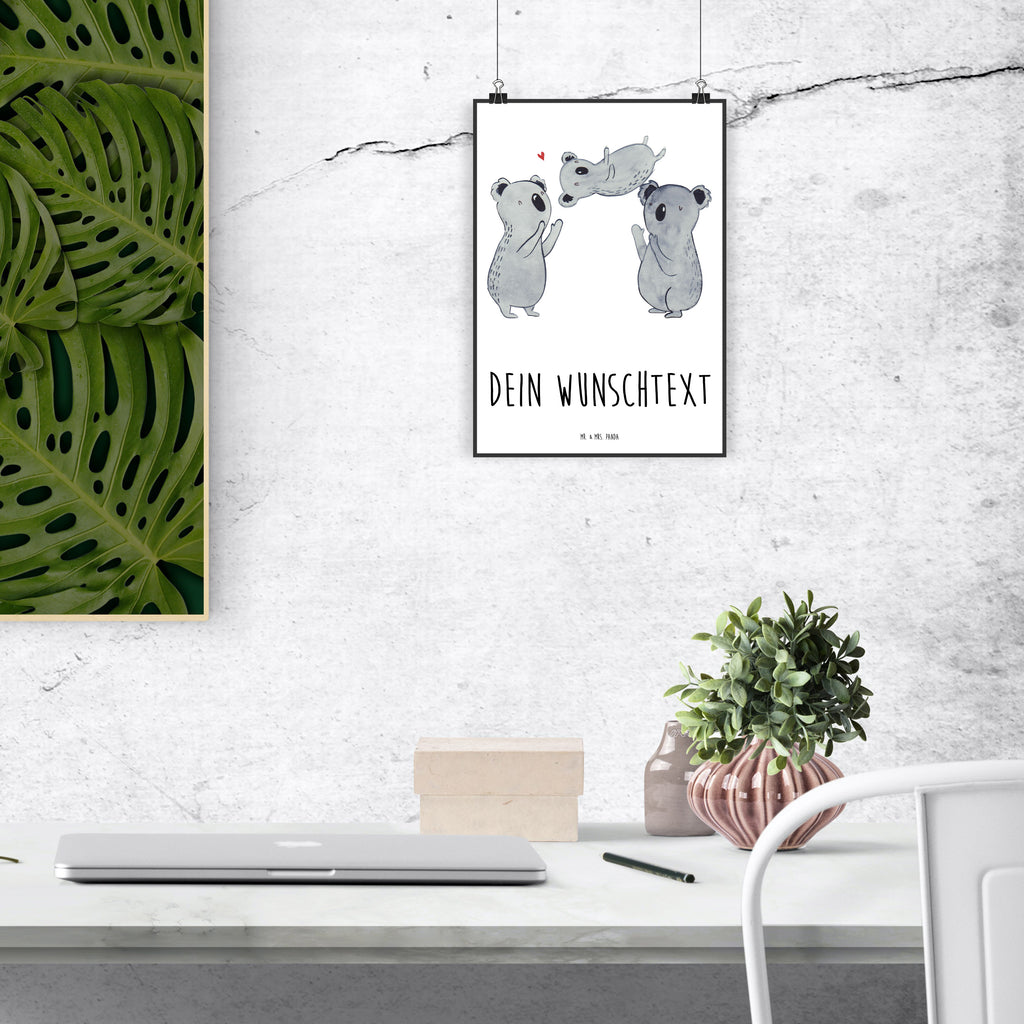 Personalisiertes Poster Koala Feiern Sich Personalisiertes Poster, Personalisiertes Wandposter, Personalisiertes Bild, Personalisierte Wanddeko, Personalisiertes Küchenposter, Personalisiertes Kinderposter, Personalisierte Wanddeko Bild, Personalisierte Raumdekoration, Personalisierte Wanddekoration, Personalisiertes Handgemaltes Poster, Personalisiertes Designposter, Personalisierter Kunstdruck, Personalisierter Posterdruck, Poster mit Namen, Wandposter mit Namen, Bild mit Namen, Wanddeko mit Namen, Küchenposter mit Namen, Kinderposter mit Namen, Wanddeko Bild mit Namen, Raumdekoration mit Namen, Wanddekoration mit Namen, Kunstdruck mit Namen, Posterdruck mit Namen, Wunschtext Poster, Poster selbst gestalten., Geburtstag, Geburtstagsgeschenk, Geschenk, Koala, Familie, Kind, Eltern, Herz, Liebe