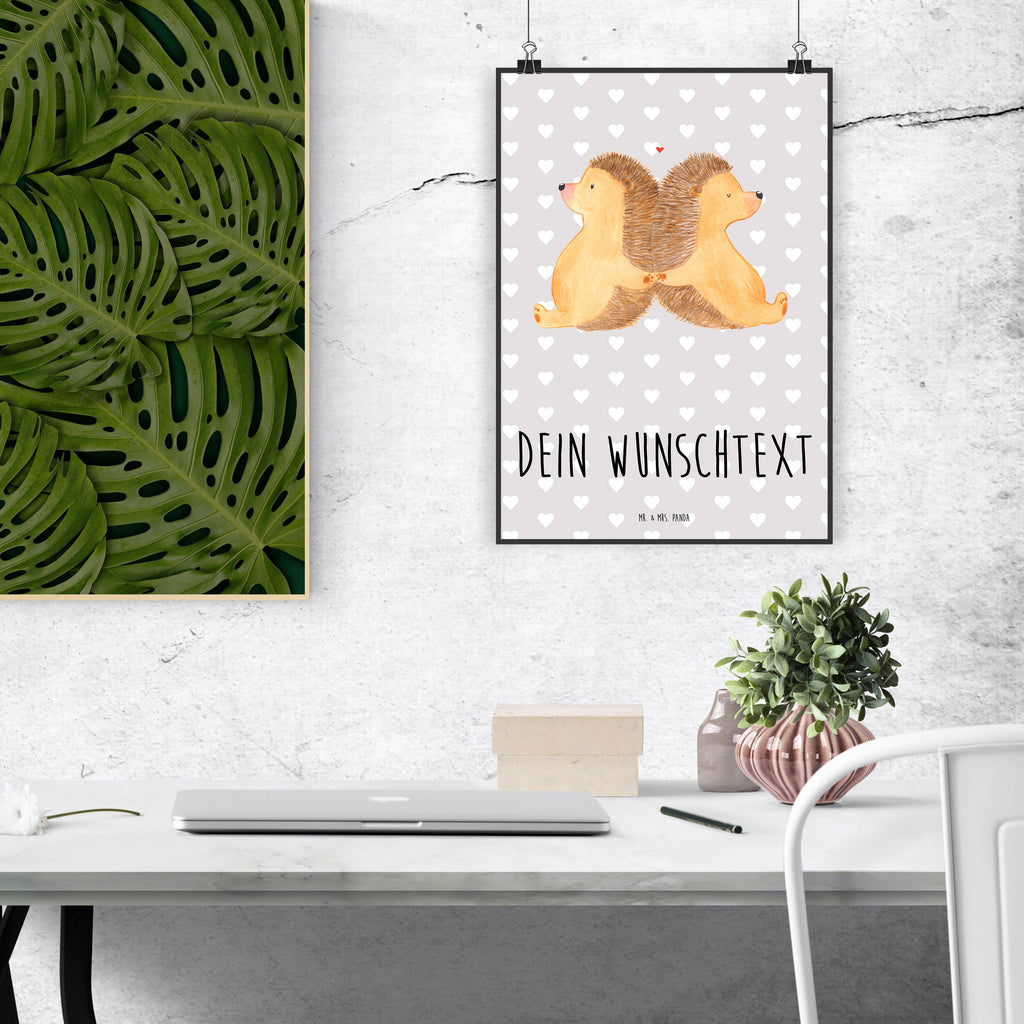Personalisiertes Poster Igel händchenhaltend Personalisiertes Poster, Personalisiertes Wandposter, Personalisiertes Bild, Personalisierte Wanddeko, Personalisiertes Küchenposter, Personalisiertes Kinderposter, Personalisierte Wanddeko Bild, Personalisierte Raumdekoration, Personalisierte Wanddekoration, Personalisiertes Handgemaltes Poster, Personalisiertes Designposter, Personalisierter Kunstdruck, Personalisierter Posterdruck, Poster mit Namen, Wandposter mit Namen, Bild mit Namen, Wanddeko mit Namen, Küchenposter mit Namen, Kinderposter mit Namen, Wanddeko Bild mit Namen, Raumdekoration mit Namen, Wanddekoration mit Namen, Kunstdruck mit Namen, Posterdruck mit Namen, Wunschtext Poster, Poster selbst gestalten., Liebe, Partner, Freund, Freundin, Ehemann, Ehefrau, Heiraten, Verlobung, Heiratsantrag, Liebesgeschenk, Jahrestag, Hocheitstag, Igel, Igelliebe, Hand in Hand, Liebesbeweis, große Liebe, Liebesbotschaft, Hochzeit, Lieblingsmensch, Gemeinsamkeit, Love, Geschenk für zwei