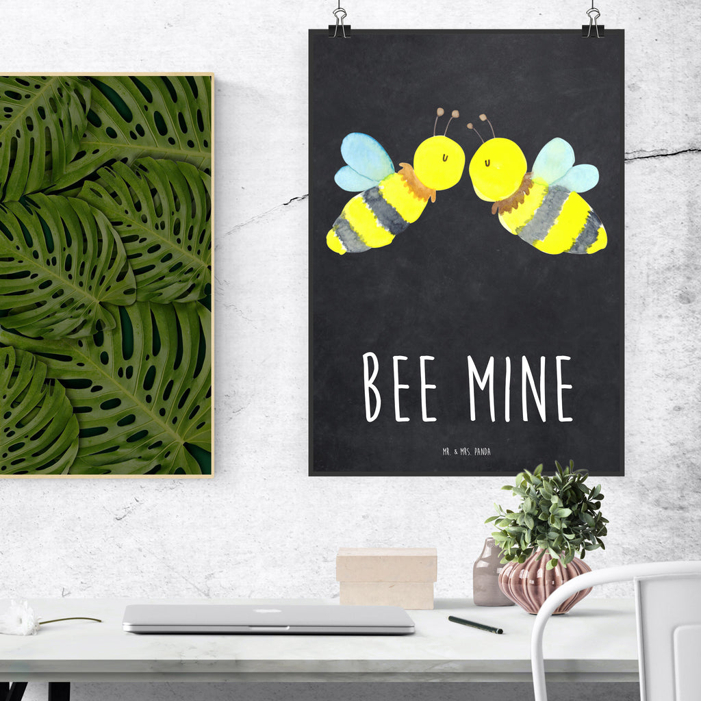 Poster Biene Liebe Poster, Wandposter, Bild, Wanddeko, Küchenposter, Kinderposter, Wanddeko Bild, Raumdekoration, Wanddekoration, Handgemaltes Poster, Mr. & Mrs. Panda Poster, Designposter, Kunstdruck, Posterdruck, Biene, Wespe, Hummel