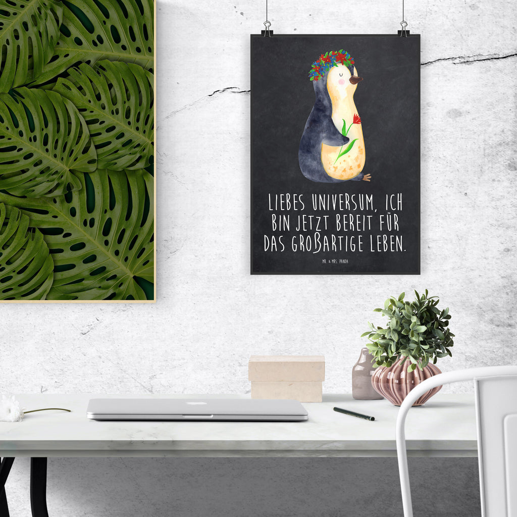 Poster Pinguin Blumenkranz Poster, Wandposter, Bild, Wanddeko, Küchenposter, Kinderposter, Wanddeko Bild, Raumdekoration, Wanddekoration, Handgemaltes Poster, Mr. & Mrs. Panda Poster, Designposter, Kunstdruck, Posterdruck, Pinguin, Pinguine, Blumenkranz, Universum, Leben, Wünsche, Ziele, Lebensziele, Motivation, Lebenslust, Liebeskummer, Geschenkidee