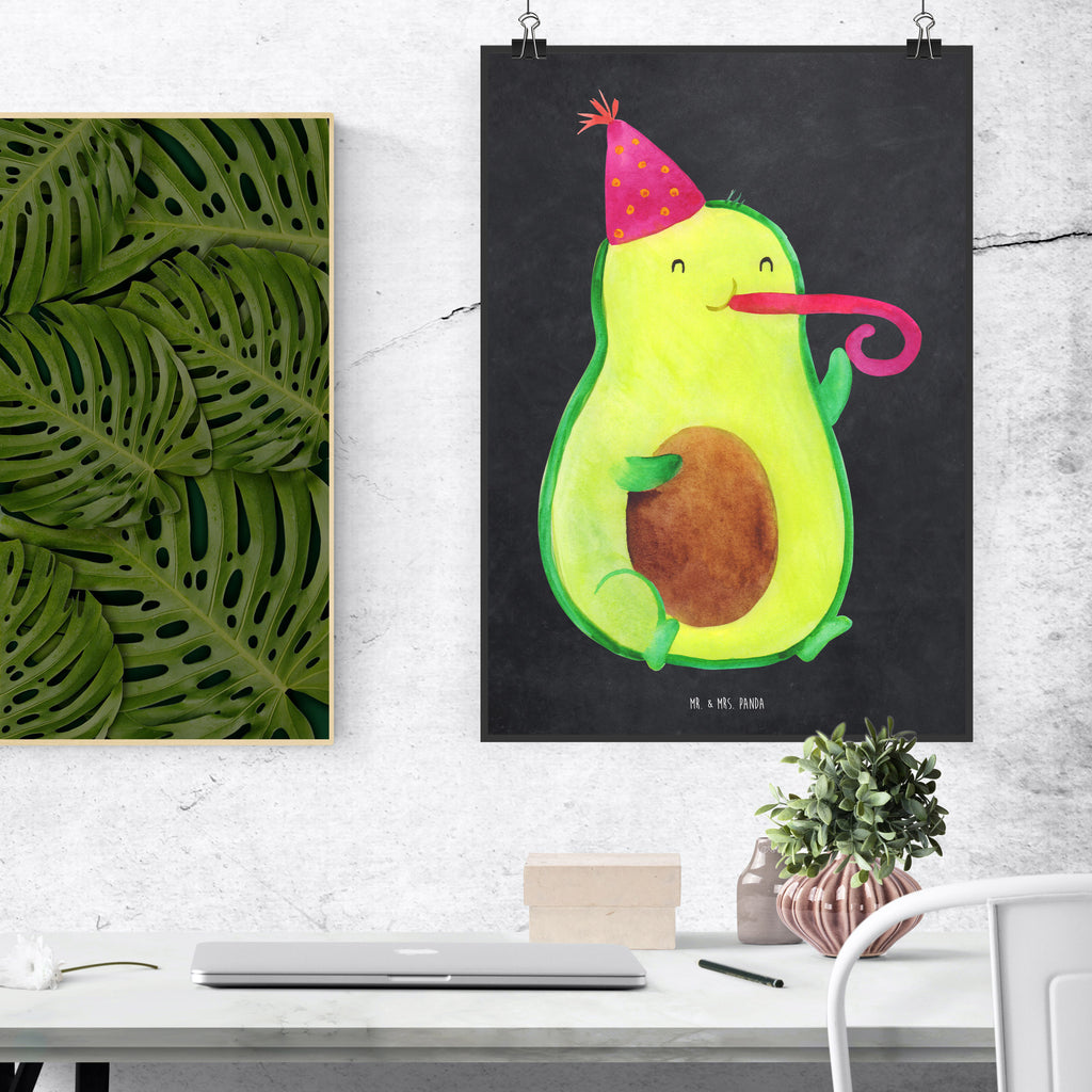 Poster Avocado Birthday Poster, Wandposter, Bild, Wanddeko, Küchenposter, Kinderposter, Wanddeko Bild, Raumdekoration, Wanddekoration, Handgemaltes Poster, Mr. & Mrs. Panda Poster, Designposter, Kunstdruck, Posterdruck, Avocado, Veggie, Vegan, Gesund