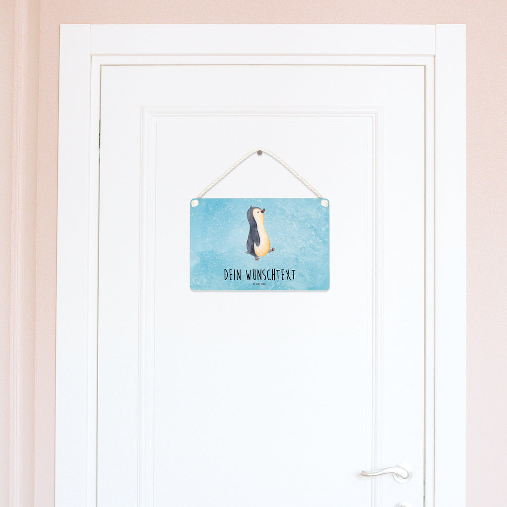 Personalisiertes Deko Schild Pinguin marschierend Dekoschild, Deko Schild, Schild, Tür Schild, Türschild, Holzschild, Wandschild, Wanddeko, Pinguin, Pinguine, Frühaufsteher, Langschläfer, Bruder, Schwester, Familie