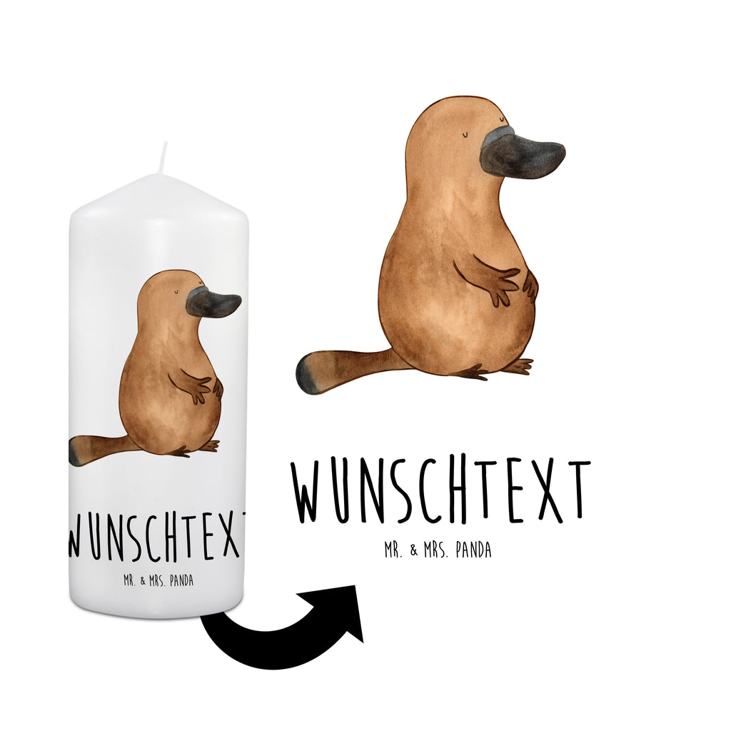 Personalisierte Kerze Schnabeltier mutig Kerze, Taufkerze, Kommunionskerze, Geburtstagskerze, Geschenk Kerze, Taufgeschenk Kerze, Kerze mit Druck, Besondere Kerze, Geschenkidee Kerze, Kerze für Kommunion, Meerestiere, Meer, Urlaub, Schnabeltier, Mut, mutig, Lebensweisheit, Schnabeltiere, Motivation, Training, Büro, Arbeit, Neuanfang, Neustart, Weltreise, Raodtrip