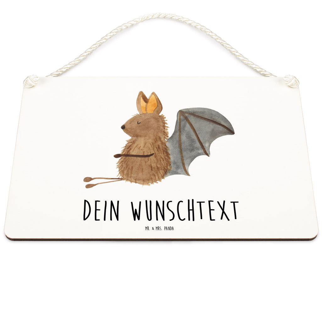 Personalisiertes Deko Schild Fledermaus sitzend Dekoschild, Deko Schild, Schild, Tür Schild, Türschild, Holzschild, Wandschild, Wanddeko, süße Tiermotive, gute Laune, lustige Sprüche, Tiere, Fledermaus, Fledermäuse, Motivation, entspannen