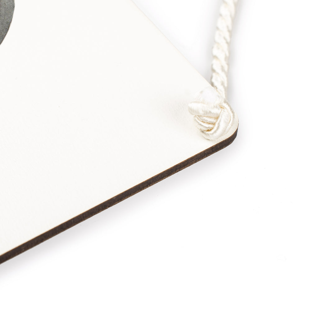 Personalisiertes Deko Schild Fledermaus sitzend Dekoschild, Deko Schild, Schild, Tür Schild, Türschild, Holzschild, Wandschild, Wanddeko, süße Tiermotive, gute Laune, lustige Sprüche, Tiere, Fledermaus, Fledermäuse, Motivation, entspannen