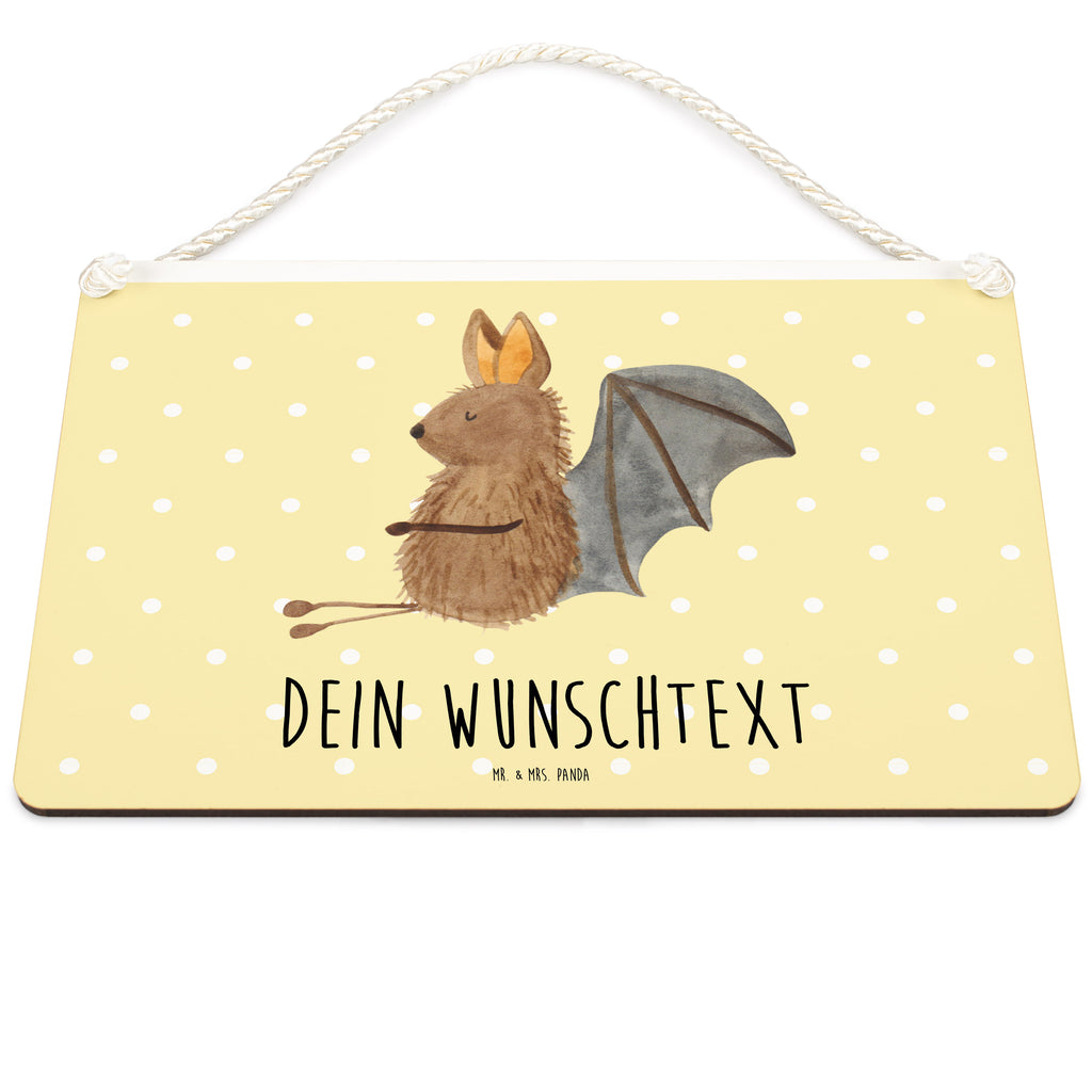 Personalisiertes Deko Schild Fledermaus sitzend Dekoschild, Deko Schild, Schild, Tür Schild, Türschild, Holzschild, Wandschild, Wanddeko, süße Tiermotive, gute Laune, lustige Sprüche, Tiere, Fledermaus, Fledermäuse, Motivation, entspannen