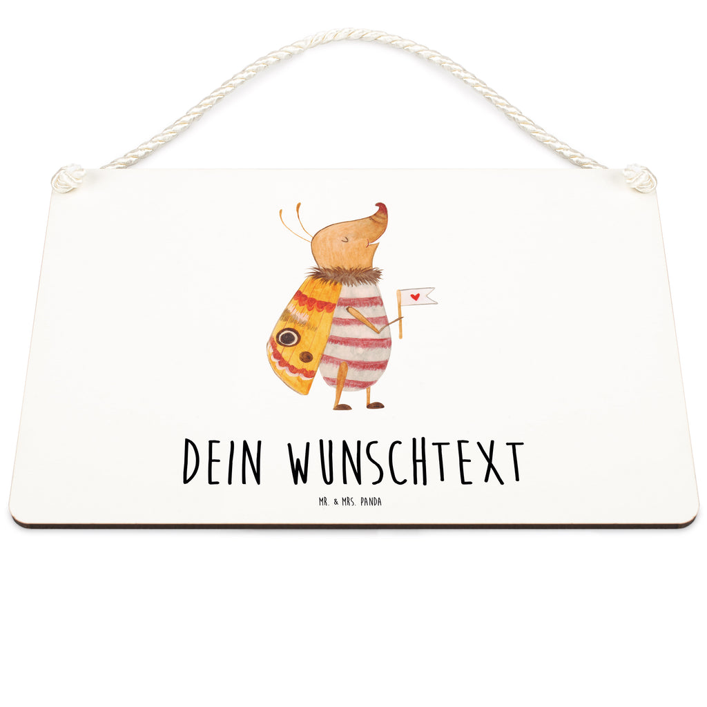 Personalisiertes Deko Schild Nachtfalter mit Fähnchen Dekoschild, Deko Schild, Schild, Tür Schild, Türschild, Holzschild, Wandschild, Wanddeko, süße Tiermotive, gute Laune, lustige Sprüche, Tiere, Nachtfalter, Käfer, Spruch lustig, Spruch witzig, süß, niedlich, Küche Deko, Was kostet die Welt