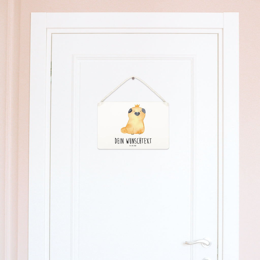 Personalisiertes Deko Schild Mops Krone Dekoschild, Deko Schild, Schild, Tür Schild, Türschild, Holzschild, Wandschild, Wanddeko, Hund, Hundemotiv, Haustier, Hunderasse, Tierliebhaber, Hundebesitzer, Sprüche, Mops, allergisch, kinderlos, Hausregel, Hundebesitzer. Spruch, lustig