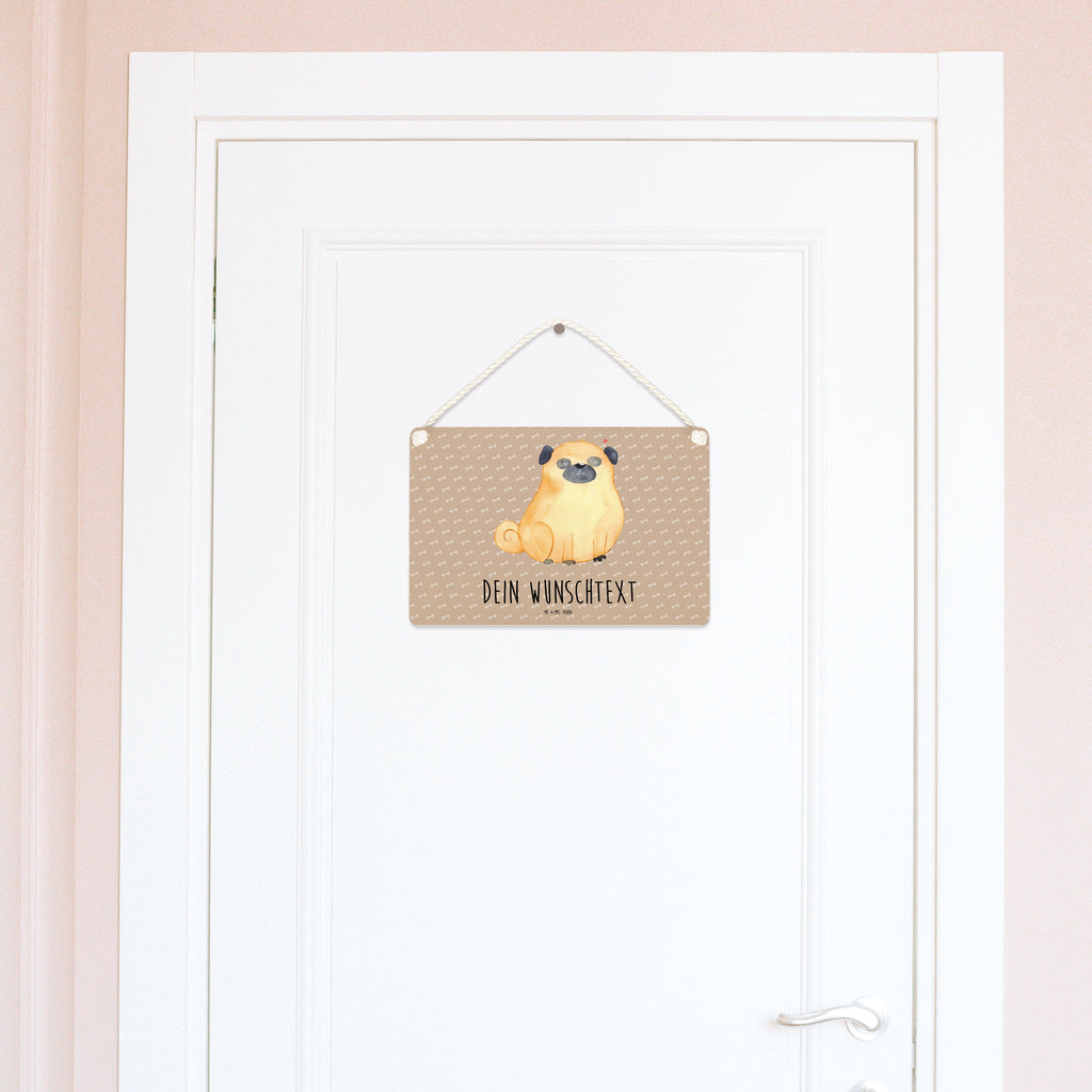 Personalisiertes Deko Schild Mops Dekoschild, Deko Schild, Schild, Tür Schild, Türschild, Holzschild, Wandschild, Wanddeko, Hund, Hundemotiv, Haustier, Hunderasse, Tierliebhaber, Hundebesitzer, Sprüche, Mops, Liebe, Hundeliebe