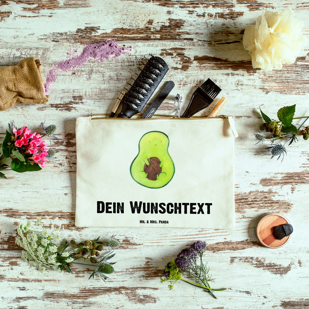 Personalisierte Schminktasche Avocado mit Kern Personalisierte Schminktasche, Personalisierte Kosmetiktasche, Personalisierter Kosmetikbeutel, Personalisiertes Stiftemäppchen, Personalisiertes Etui, Personalisierte Federmappe, Personalisierte Makeup Bag, Personalisiertes Schminketui, Personalisiertes Kosmetiketui, Personalisiertes Schlamperetui, Schminktasche mit Namen, Kosmetiktasche mit Namen, Kosmetikbeutel mit Namen, Stiftemäppchen mit Namen, Etui mit Namen, Federmappe mit Namen, Makeup Bg  mit Namen, Schminketui mit Namen, Kosmetiketui mit Namen, Schlamperetui mit Namen, Schminktasche personalisieren, Schminktasche bedrucken, Schminktasche selbst gestalten, Avocado, Veggie, Vegan, Gesund, Avokado, Avocadokern, Kern, Pflanze, Spruch Leben