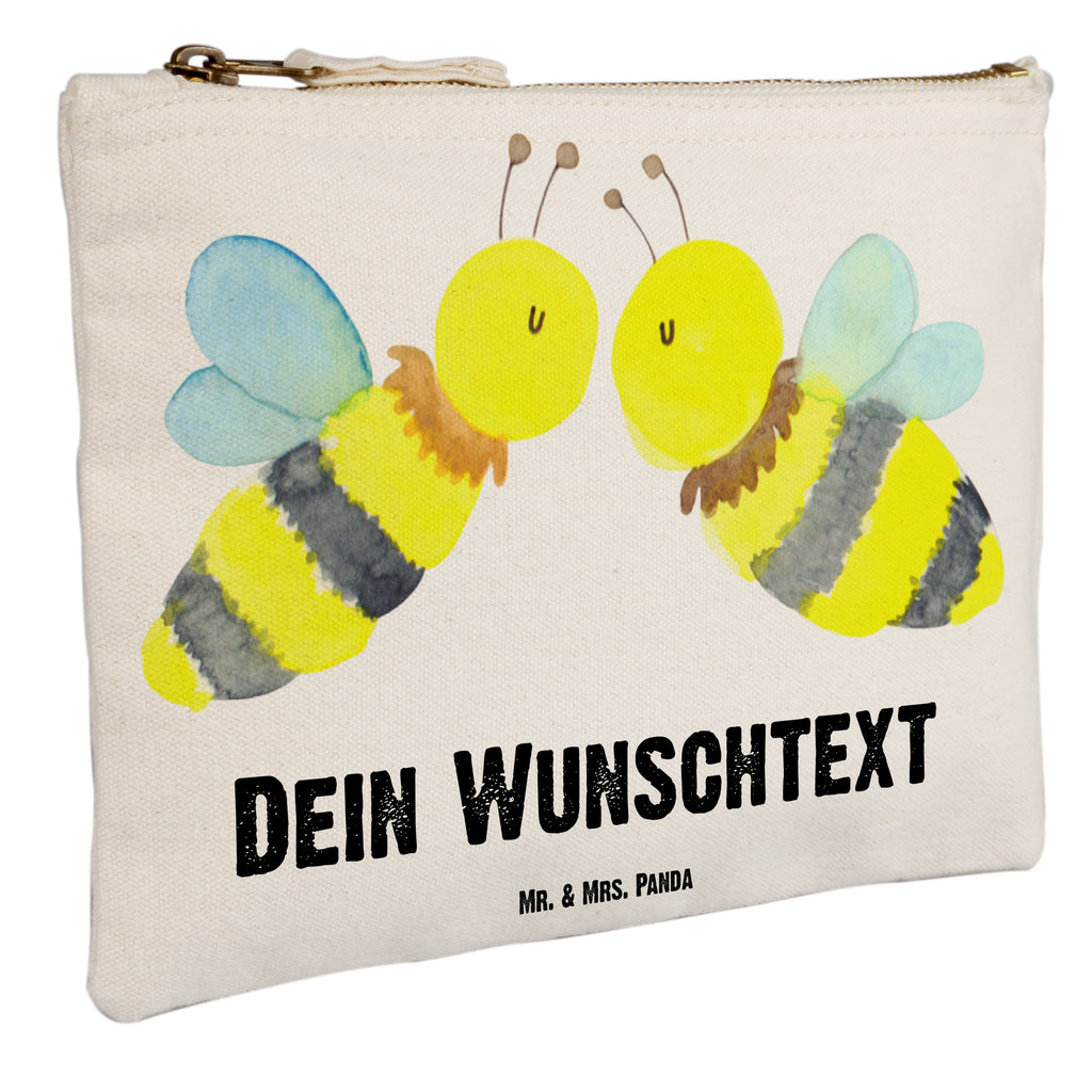 Personalisierte Schminktasche Biene Liebe Personalisierte Schminktasche, Personalisierte Kosmetiktasche, Personalisierter Kosmetikbeutel, Personalisiertes Stiftemäppchen, Personalisiertes Etui, Personalisierte Federmappe, Personalisierte Makeup Bag, Personalisiertes Schminketui, Personalisiertes Kosmetiketui, Personalisiertes Schlamperetui, Schminktasche mit Namen, Kosmetiktasche mit Namen, Kosmetikbeutel mit Namen, Stiftemäppchen mit Namen, Etui mit Namen, Federmappe mit Namen, Makeup Bg  mit Namen, Schminketui mit Namen, Kosmetiketui mit Namen, Schlamperetui mit Namen, Schminktasche personalisieren, Schminktasche bedrucken, Schminktasche selbst gestalten, Biene, Wespe, Hummel
