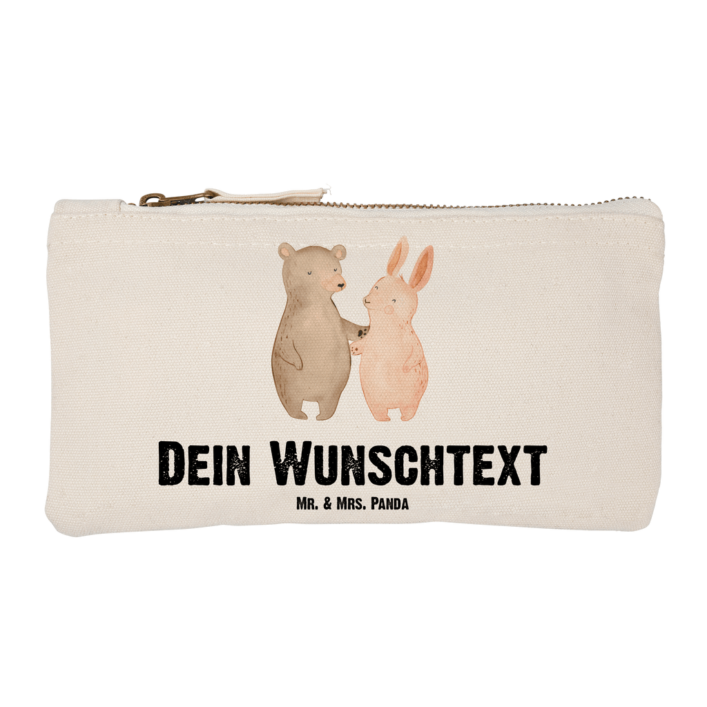 Personalisierte Schminktasche Bär Hase Umarmen Personalisierte Schminktasche, Personalisierte Kosmetiktasche, Personalisierter Kosmetikbeutel, Personalisiertes Stiftemäppchen, Personalisiertes Etui, Personalisierte Federmappe, Personalisierte Makeup Bag, Personalisiertes Schminketui, Personalisiertes Kosmetiketui, Personalisiertes Schlamperetui, Schminktasche mit Namen, Kosmetiktasche mit Namen, Kosmetikbeutel mit Namen, Stiftemäppchen mit Namen, Etui mit Namen, Federmappe mit Namen, Makeup Bg  mit Namen, Schminketui mit Namen, Kosmetiketui mit Namen, Schlamperetui mit Namen, Schminktasche personalisieren, Schminktasche bedrucken, Schminktasche selbst gestalten, Liebe, Partner, Freund, Freundin, Ehemann, Ehefrau, Heiraten, Verlobung, Heiratsantrag, Liebesgeschenk, Jahrestag, Hocheitstag, Freunde, bester Freund, Hase, Bär, Bärchen, best friends