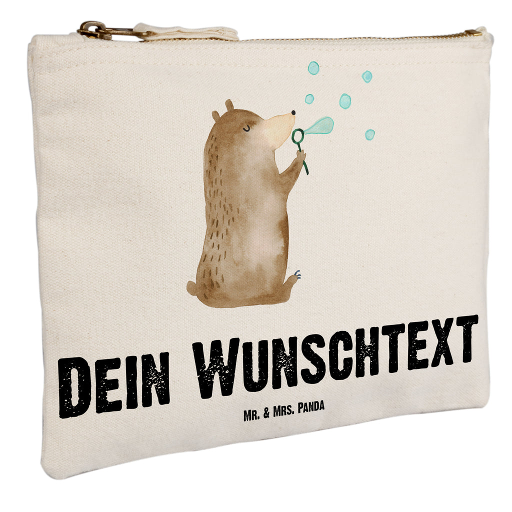 Personalisierte Schminktasche Bär Seifenblasen Personalisierte Schminktasche, Personalisierte Kosmetiktasche, Personalisierter Kosmetikbeutel, Personalisiertes Stiftemäppchen, Personalisiertes Etui, Personalisierte Federmappe, Personalisierte Makeup Bag, Personalisiertes Schminketui, Personalisiertes Kosmetiketui, Personalisiertes Schlamperetui, Schminktasche mit Namen, Kosmetiktasche mit Namen, Kosmetikbeutel mit Namen, Stiftemäppchen mit Namen, Etui mit Namen, Federmappe mit Namen, Makeup Bg  mit Namen, Schminketui mit Namen, Kosmetiketui mit Namen, Schlamperetui mit Namen, Schminktasche personalisieren, Schminktasche bedrucken, Schminktasche selbst gestalten, Bär, Teddy, Teddybär, Seifenblasen Bär Lustig Sein Glücklich Traurig Happy