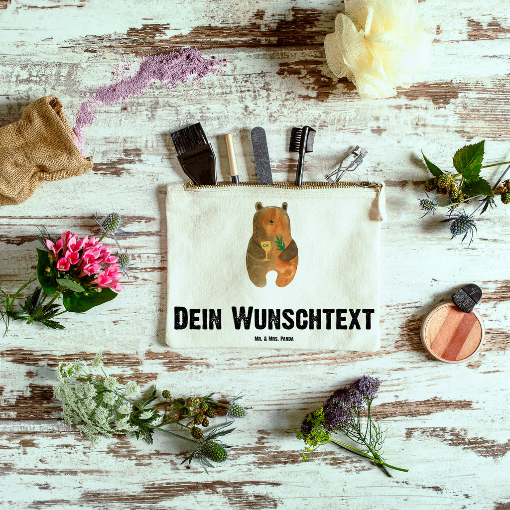 Personalisierte Schminktasche Konfirmation-Bär Personalisierte Schminktasche, Personalisierte Kosmetiktasche, Personalisierter Kosmetikbeutel, Personalisiertes Stiftemäppchen, Personalisiertes Etui, Personalisierte Federmappe, Personalisierte Makeup Bag, Personalisiertes Schminketui, Personalisiertes Kosmetiketui, Personalisiertes Schlamperetui, Schminktasche mit Namen, Kosmetiktasche mit Namen, Kosmetikbeutel mit Namen, Stiftemäppchen mit Namen, Etui mit Namen, Federmappe mit Namen, Makeup Bg  mit Namen, Schminketui mit Namen, Kosmetiketui mit Namen, Schlamperetui mit Namen, Schminktasche personalisieren, Schminktasche bedrucken, Schminktasche selbst gestalten, Bär, Teddy, Teddybär, Konfirmation, Kirche, evangelisch, Gottesdienst