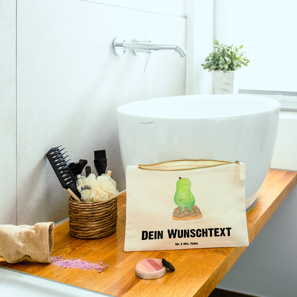Personalisierte Schminktasche Schildkröte pausiert Personalisierte Schminktasche, Personalisierte Kosmetiktasche, Personalisierter Kosmetikbeutel, Personalisiertes Stiftemäppchen, Personalisiertes Etui, Personalisierte Federmappe, Personalisierte Makeup Bag, Personalisiertes Schminketui, Personalisiertes Kosmetiketui, Personalisiertes Schlamperetui, Schminktasche mit Namen, Kosmetiktasche mit Namen, Kosmetikbeutel mit Namen, Stiftemäppchen mit Namen, Etui mit Namen, Federmappe mit Namen, Makeup Bg  mit Namen, Schminketui mit Namen, Kosmetiketui mit Namen, Schlamperetui mit Namen, Schminktasche personalisieren, Schminktasche bedrucken, Schminktasche selbst gestalten, Schildkröte, Achtsamkeit, Entschleunigen, achtsam