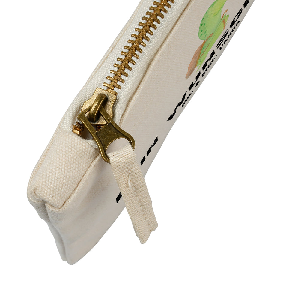 Personalisierte Schminktasche Schildkröte Wanderer Personalisierte Schminktasche, Personalisierte Kosmetiktasche, Personalisierter Kosmetikbeutel, Personalisiertes Stiftemäppchen, Personalisiertes Etui, Personalisierte Federmappe, Personalisierte Makeup Bag, Personalisiertes Schminketui, Personalisiertes Kosmetiketui, Personalisiertes Schlamperetui, Schminktasche mit Namen, Kosmetiktasche mit Namen, Kosmetikbeutel mit Namen, Stiftemäppchen mit Namen, Etui mit Namen, Federmappe mit Namen, Makeup Bg  mit Namen, Schminketui mit Namen, Kosmetiketui mit Namen, Schlamperetui mit Namen, Schminktasche personalisieren, Schminktasche bedrucken, Schminktasche selbst gestalten, Schildkröte, Schildkröten, Motivation, Motivationsspruch, Motivationssprüche, Neuanfang