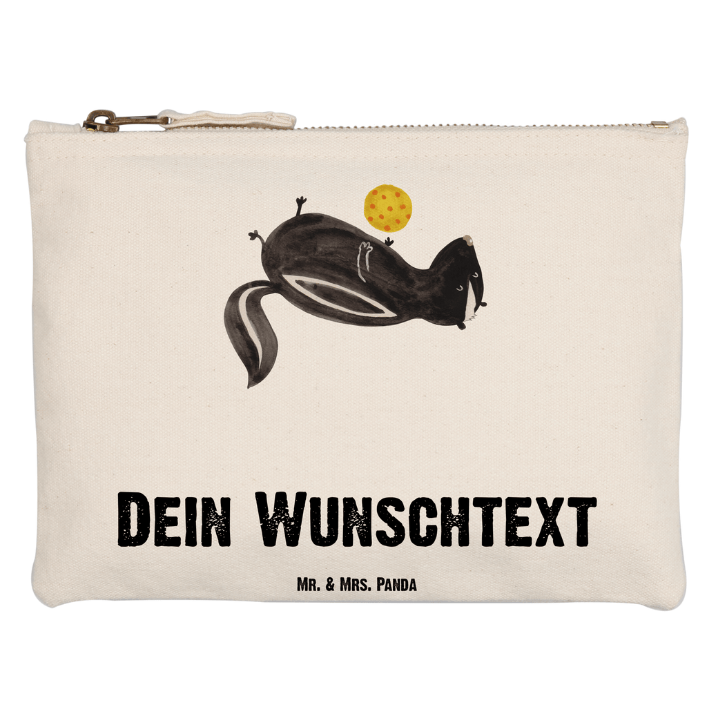 Personalisierte Schminktasche Stinktier Ball Personalisierte Schminktasche, Personalisierte Kosmetiktasche, Personalisierter Kosmetikbeutel, Personalisiertes Stiftemäppchen, Personalisiertes Etui, Personalisierte Federmappe, Personalisierte Makeup Bag, Personalisiertes Schminketui, Personalisiertes Kosmetiketui, Personalisiertes Schlamperetui, Schminktasche mit Namen, Kosmetiktasche mit Namen, Kosmetikbeutel mit Namen, Stiftemäppchen mit Namen, Etui mit Namen, Federmappe mit Namen, Makeup Bg  mit Namen, Schminketui mit Namen, Kosmetiketui mit Namen, Schlamperetui mit Namen, Schminktasche personalisieren, Schminktasche bedrucken, Schminktasche selbst gestalten, Stinktier, Skunk, Wildtier, Raubtier, Stinker, Stinki, verspielt, Weisheit