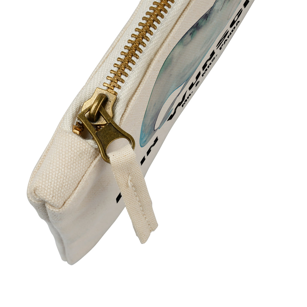 Personalisierte Schminktasche Narwal Personalisierte Schminktasche, Personalisierte Kosmetiktasche, Personalisierter Kosmetikbeutel, Personalisiertes Stiftemäppchen, Personalisiertes Etui, Personalisierte Federmappe, Personalisierte Makeup Bag, Personalisiertes Schminketui, Personalisiertes Kosmetiketui, Personalisiertes Schlamperetui, Schminktasche mit Namen, Kosmetiktasche mit Namen, Kosmetikbeutel mit Namen, Stiftemäppchen mit Namen, Etui mit Namen, Federmappe mit Namen, Makeup Bg  mit Namen, Schminketui mit Namen, Kosmetiketui mit Namen, Schlamperetui mit Namen, Schminktasche personalisieren, Schminktasche bedrucken, Schminktasche selbst gestalten, Meerestiere, Meer, Urlaub, Narwal, Wal, Putzen, Hausfrau, Junggesellin, aufräumen, Kinderzimmer