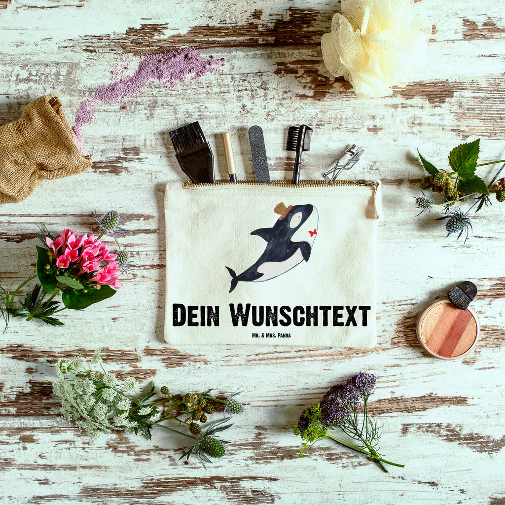 Personalisierte Schminktasche Orca Zylinder Personalisierte Schminktasche, Personalisierte Kosmetiktasche, Personalisierter Kosmetikbeutel, Personalisiertes Stiftemäppchen, Personalisiertes Etui, Personalisierte Federmappe, Personalisierte Makeup Bag, Personalisiertes Schminketui, Personalisiertes Kosmetiketui, Personalisiertes Schlamperetui, Schminktasche mit Namen, Kosmetiktasche mit Namen, Kosmetikbeutel mit Namen, Stiftemäppchen mit Namen, Etui mit Namen, Federmappe mit Namen, Makeup Bg  mit Namen, Schminketui mit Namen, Kosmetiketui mit Namen, Schlamperetui mit Namen, Schminktasche personalisieren, Schminktasche bedrucken, Schminktasche selbst gestalten, Meerestiere, Meer, Urlaub, Narwal, Glitter, Konfetti, Glitzer, Geburtstag, Feier, Fete, Fest, Glückwunsch, Orca
