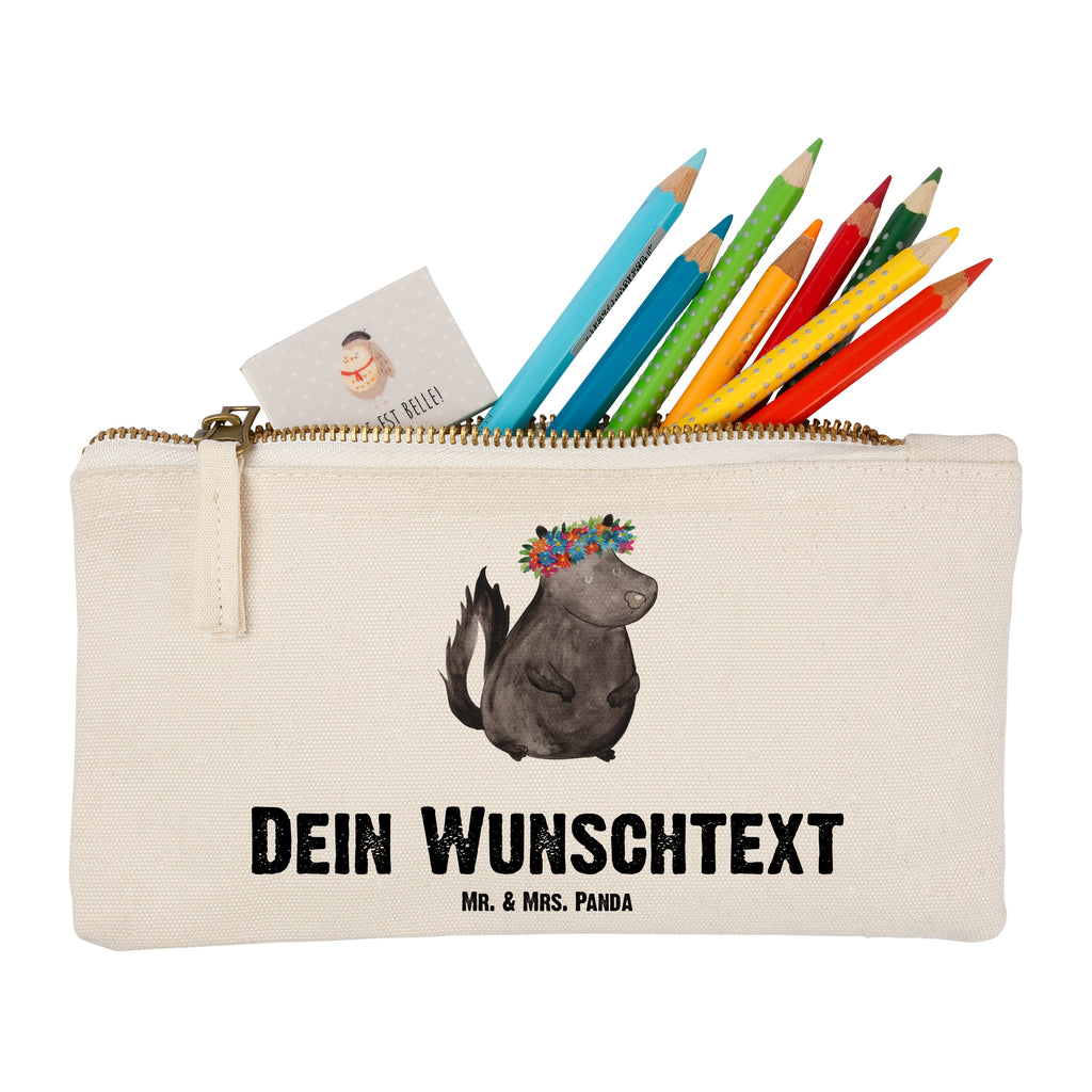 Personalisierte Schminktasche Stinktier Blumenmaedchen Personalisierte Schminktasche, Personalisierte Kosmetiktasche, Personalisierter Kosmetikbeutel, Personalisiertes Stiftemäppchen, Personalisiertes Etui, Personalisierte Federmappe, Personalisierte Makeup Bag, Personalisiertes Schminketui, Personalisiertes Kosmetiketui, Personalisiertes Schlamperetui, Schminktasche mit Namen, Kosmetiktasche mit Namen, Kosmetikbeutel mit Namen, Stiftemäppchen mit Namen, Etui mit Namen, Federmappe mit Namen, Makeup Bg  mit Namen, Schminketui mit Namen, Kosmetiketui mit Namen, Schlamperetui mit Namen, Schminktasche personalisieren, Schminktasche bedrucken, Schminktasche selbst gestalten, Stinktier, Skunk, Wildtier, Raubtier, Stinker, Stinki, Yoga, Namaste, Lebe, Liebe, Lache