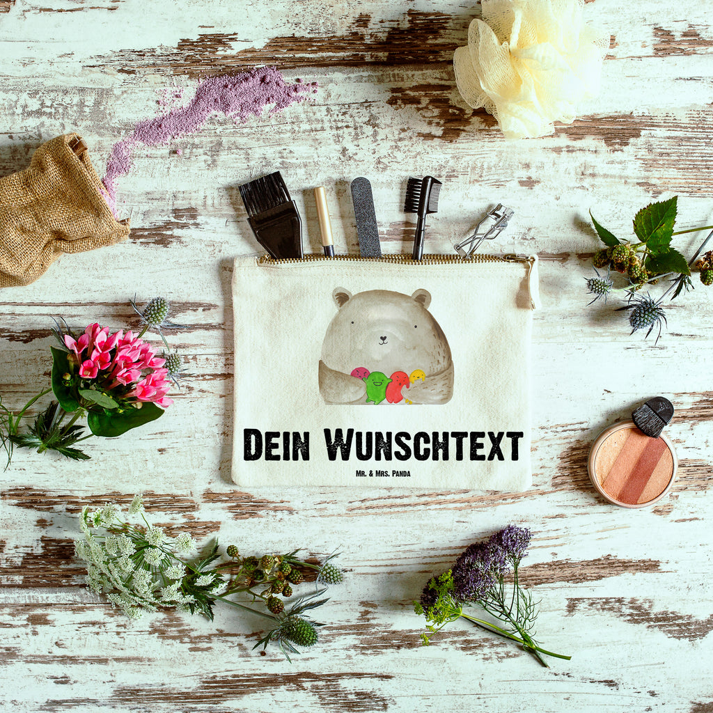 Personalisierte Schminktasche Bär Gefühl Personalisierte Schminktasche, Personalisierte Kosmetiktasche, Personalisierter Kosmetikbeutel, Personalisiertes Stiftemäppchen, Personalisiertes Etui, Personalisierte Federmappe, Personalisierte Makeup Bag, Personalisiertes Schminketui, Personalisiertes Kosmetiketui, Personalisiertes Schlamperetui, Schminktasche mit Namen, Kosmetiktasche mit Namen, Kosmetikbeutel mit Namen, Stiftemäppchen mit Namen, Etui mit Namen, Federmappe mit Namen, Makeup Bg  mit Namen, Schminketui mit Namen, Kosmetiketui mit Namen, Schlamperetui mit Namen, Schminktasche personalisieren, Schminktasche bedrucken, Schminktasche selbst gestalten, Bär, Teddy, Teddybär, Wahnsinn, Verrückt, Durchgedreht