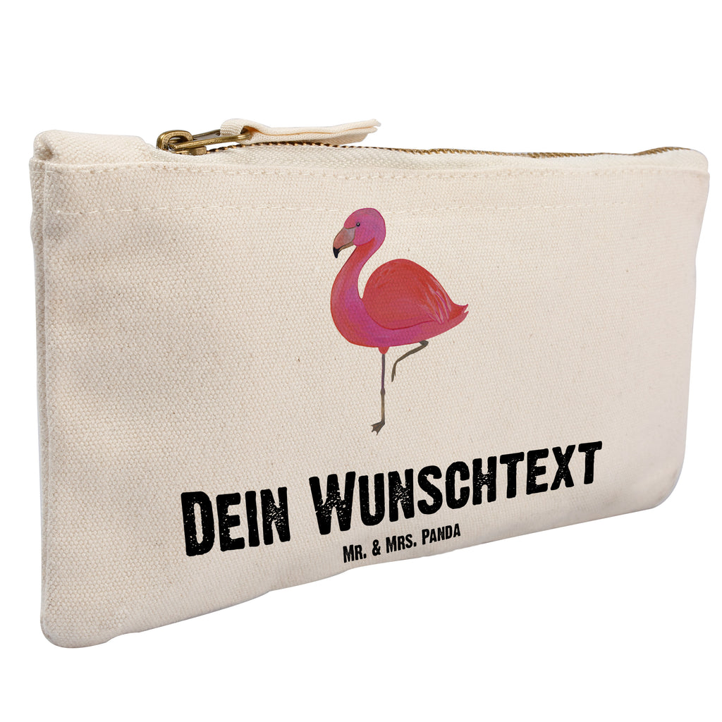 Personalisierte Schminktasche Flamingo classic Personalisierte Schminktasche, Personalisierte Kosmetiktasche, Personalisierter Kosmetikbeutel, Personalisiertes Stiftemäppchen, Personalisiertes Etui, Personalisierte Federmappe, Personalisierte Makeup Bag, Personalisiertes Schminketui, Personalisiertes Kosmetiketui, Personalisiertes Schlamperetui, Schminktasche mit Namen, Kosmetiktasche mit Namen, Kosmetikbeutel mit Namen, Stiftemäppchen mit Namen, Etui mit Namen, Federmappe mit Namen, Makeup Bg  mit Namen, Schminketui mit Namen, Kosmetiketui mit Namen, Schlamperetui mit Namen, Schminktasche personalisieren, Schminktasche bedrucken, Schminktasche selbst gestalten, Flamingo, Einzigartig, Selbstliebe, Stolz, ich, für mich, Spruch, Freundin, Freundinnen, Außenseiter, Sohn, Tochter, Geschwister