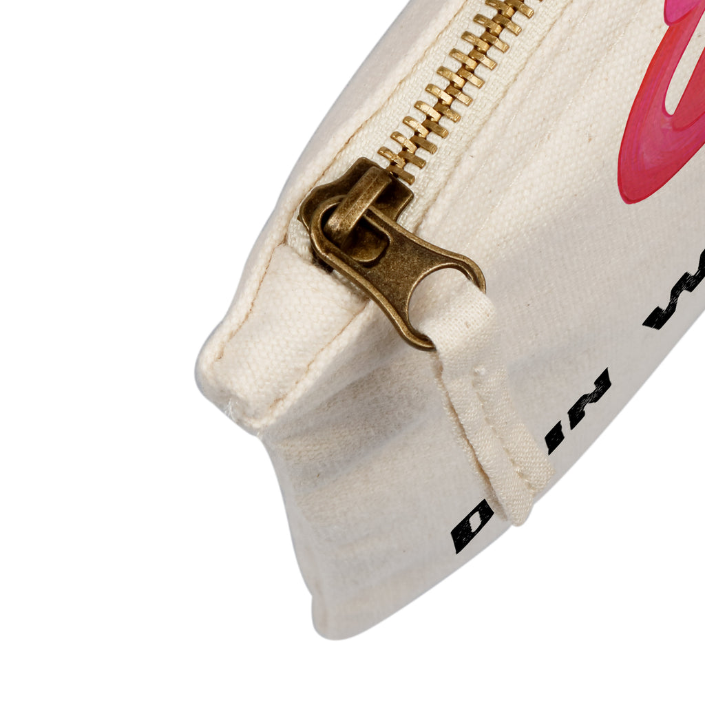 Personalisierte Schminktasche Flamingo stolz Personalisierte Schminktasche, Personalisierte Kosmetiktasche, Personalisierter Kosmetikbeutel, Personalisiertes Stiftemäppchen, Personalisiertes Etui, Personalisierte Federmappe, Personalisierte Makeup Bag, Personalisiertes Schminketui, Personalisiertes Kosmetiketui, Personalisiertes Schlamperetui, Schminktasche mit Namen, Kosmetiktasche mit Namen, Kosmetikbeutel mit Namen, Stiftemäppchen mit Namen, Etui mit Namen, Federmappe mit Namen, Makeup Bg  mit Namen, Schminketui mit Namen, Kosmetiketui mit Namen, Schlamperetui mit Namen, Schminktasche personalisieren, Schminktasche bedrucken, Schminktasche selbst gestalten, Flamingo, stolz, Freude, Selbstliebe, Selbstakzeptanz, Freundin, beste Freundin, Tochter, Mama, Schwester