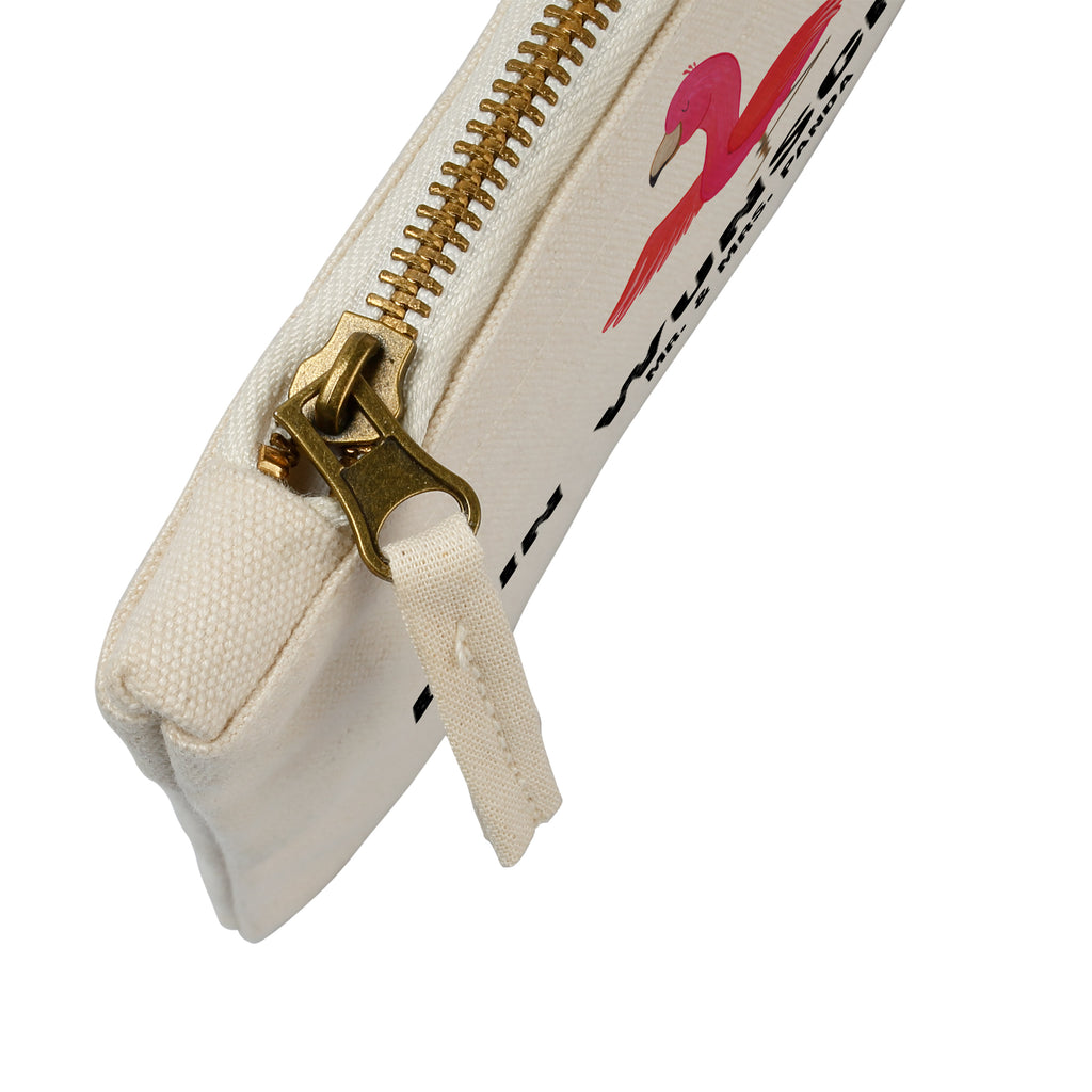 Personalisierte Schminktasche Flamingo Yoga Personalisierte Schminktasche, Personalisierte Kosmetiktasche, Personalisierter Kosmetikbeutel, Personalisiertes Stiftemäppchen, Personalisiertes Etui, Personalisierte Federmappe, Personalisierte Makeup Bag, Personalisiertes Schminketui, Personalisiertes Kosmetiketui, Personalisiertes Schlamperetui, Schminktasche mit Namen, Kosmetiktasche mit Namen, Kosmetikbeutel mit Namen, Stiftemäppchen mit Namen, Etui mit Namen, Federmappe mit Namen, Makeup Bg  mit Namen, Schminketui mit Namen, Kosmetiketui mit Namen, Schlamperetui mit Namen, Schminktasche personalisieren, Schminktasche bedrucken, Schminktasche selbst gestalten, Flamingo, Vogel, Yoga, Namaste, Achtsamkeit, Yoga-Übung, Entspannung, Ärger, Aufregen, Tiefenentspannung