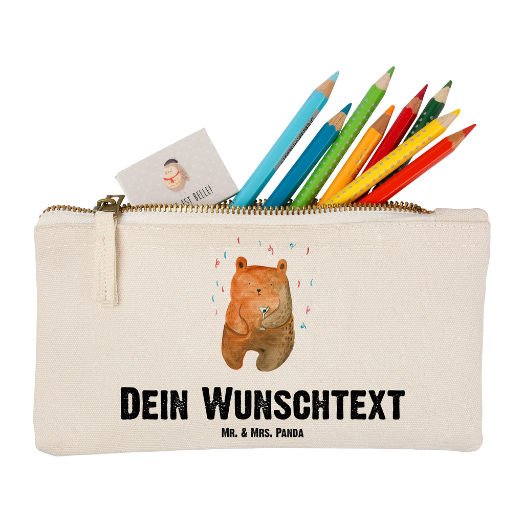 Personalisierte Schminktasche Bär Party Personalisierte Schminktasche, Personalisierte Kosmetiktasche, Personalisierter Kosmetikbeutel, Personalisiertes Stiftemäppchen, Personalisiertes Etui, Personalisierte Federmappe, Personalisierte Makeup Bag, Personalisiertes Schminketui, Personalisiertes Kosmetiketui, Personalisiertes Schlamperetui, Schminktasche mit Namen, Kosmetiktasche mit Namen, Kosmetikbeutel mit Namen, Stiftemäppchen mit Namen, Etui mit Namen, Federmappe mit Namen, Makeup Bg  mit Namen, Schminketui mit Namen, Kosmetiketui mit Namen, Schlamperetui mit Namen, Schminktasche personalisieren, Schminktasche bedrucken, Schminktasche selbst gestalten, Bär, Teddy, Teddybär, Geburtstag, Geburtstagsgeschenk, Geschenk, Party, Feiern, Abfeiern, Mitbringsel, Gute Laune, Lustig