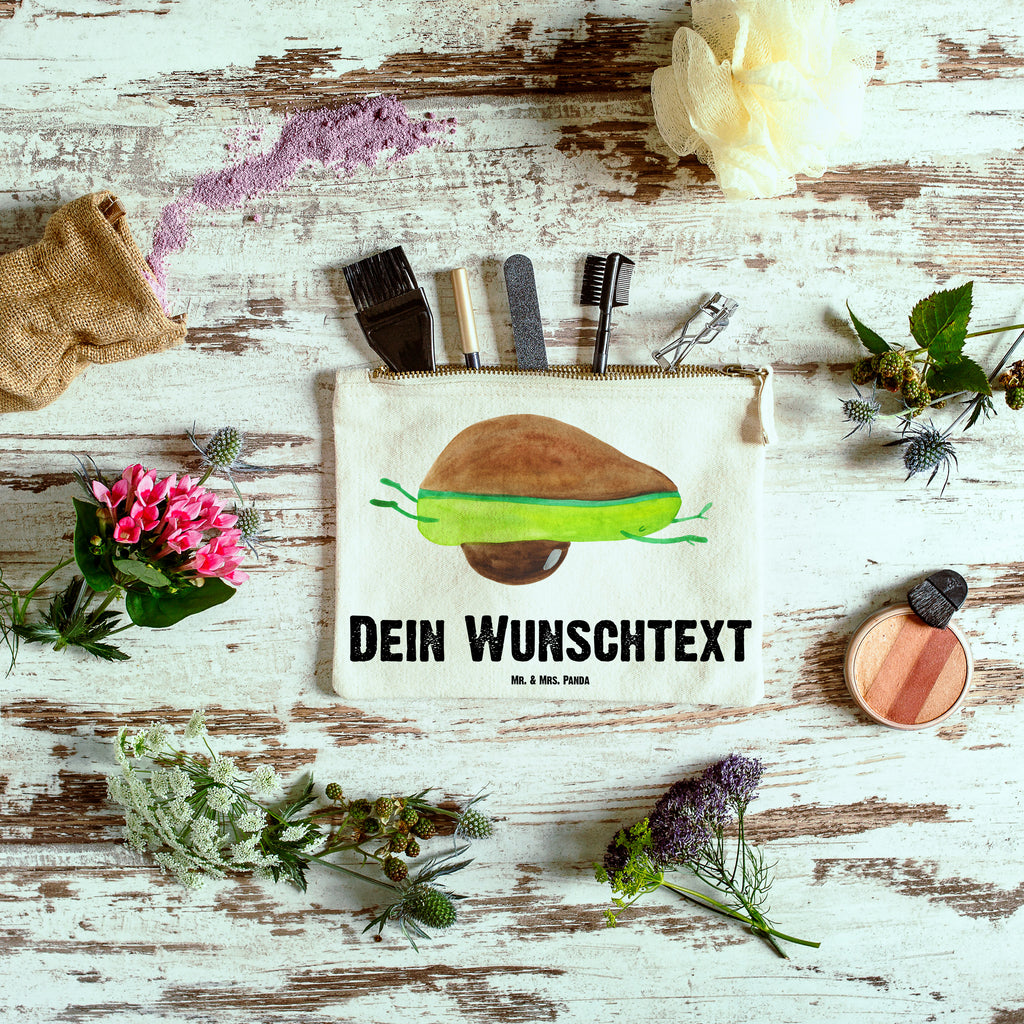 Personalisierte Schminktasche Avocado Yoga Personalisierte Schminktasche, Personalisierte Kosmetiktasche, Personalisierter Kosmetikbeutel, Personalisiertes Stiftemäppchen, Personalisiertes Etui, Personalisierte Federmappe, Personalisierte Makeup Bag, Personalisiertes Schminketui, Personalisiertes Kosmetiketui, Personalisiertes Schlamperetui, Schminktasche mit Namen, Kosmetiktasche mit Namen, Kosmetikbeutel mit Namen, Stiftemäppchen mit Namen, Etui mit Namen, Federmappe mit Namen, Makeup Bg  mit Namen, Schminketui mit Namen, Kosmetiketui mit Namen, Schlamperetui mit Namen, Schminktasche personalisieren, Schminktasche bedrucken, Schminktasche selbst gestalten, Avocado, Veggie, Vegan, Gesund, Avocado Yoga Vegan