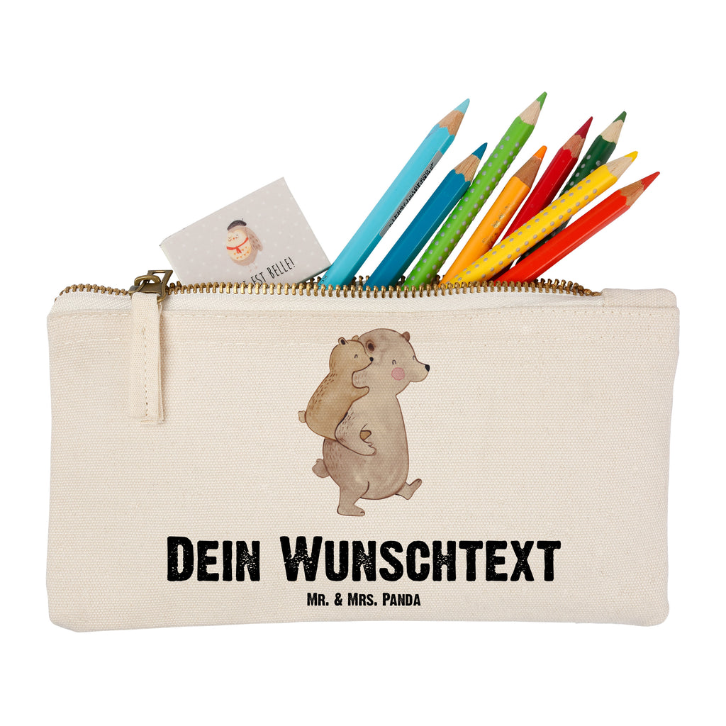 Personalisierte Schminktasche Papa Bär Personalisierte Schminktasche, Personalisierte Kosmetiktasche, Personalisierter Kosmetikbeutel, Personalisiertes Stiftemäppchen, Personalisiertes Etui, Personalisierte Federmappe, Personalisierte Makeup Bag, Personalisiertes Schminketui, Personalisiertes Kosmetiketui, Personalisiertes Schlamperetui, Schminktasche mit Namen, Kosmetiktasche mit Namen, Kosmetikbeutel mit Namen, Stiftemäppchen mit Namen, Etui mit Namen, Federmappe mit Namen, Makeup Bg  mit Namen, Schminketui mit Namen, Kosmetiketui mit Namen, Schlamperetui mit Namen, Schminktasche personalisieren, Schminktasche bedrucken, Schminktasche selbst gestalten, Familie, Vatertag, Muttertag, Bruder, Schwester, Mama, Papa, Oma, Opa, Geschenk, Vater, Papi, Vati, Onkel, Geburtstag
