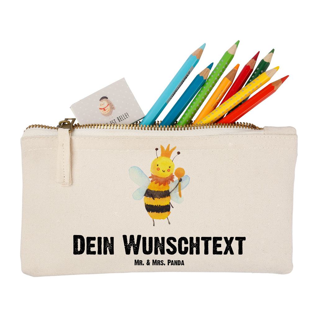 Personalisierte Schminktasche Biene König Personalisierte Schminktasche, Personalisierte Kosmetiktasche, Personalisierter Kosmetikbeutel, Personalisiertes Stiftemäppchen, Personalisiertes Etui, Personalisierte Federmappe, Personalisierte Makeup Bag, Personalisiertes Schminketui, Personalisiertes Kosmetiketui, Personalisiertes Schlamperetui, Schminktasche mit Namen, Kosmetiktasche mit Namen, Kosmetikbeutel mit Namen, Stiftemäppchen mit Namen, Etui mit Namen, Federmappe mit Namen, Makeup Bg  mit Namen, Schminketui mit Namen, Kosmetiketui mit Namen, Schlamperetui mit Namen, Schminktasche personalisieren, Schminktasche bedrucken, Schminktasche selbst gestalten, Biene, Wespe, Hummel
