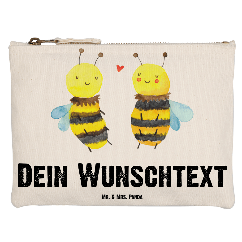 Personalisierte Schminktasche Biene Verliebt Personalisierte Schminktasche, Personalisierte Kosmetiktasche, Personalisierter Kosmetikbeutel, Personalisiertes Stiftemäppchen, Personalisiertes Etui, Personalisierte Federmappe, Personalisierte Makeup Bag, Personalisiertes Schminketui, Personalisiertes Kosmetiketui, Personalisiertes Schlamperetui, Schminktasche mit Namen, Kosmetiktasche mit Namen, Kosmetikbeutel mit Namen, Stiftemäppchen mit Namen, Etui mit Namen, Federmappe mit Namen, Makeup Bg  mit Namen, Schminketui mit Namen, Kosmetiketui mit Namen, Schlamperetui mit Namen, Schminktasche personalisieren, Schminktasche bedrucken, Schminktasche selbst gestalten, Biene, Wespe, Hummel