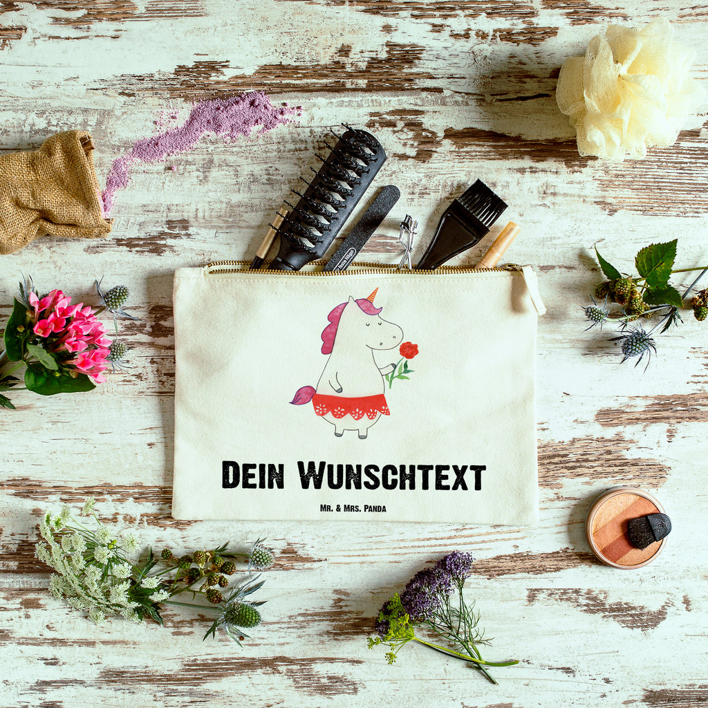 Personalisierte Schminktasche Einhorn Dame Personalisierte Schminktasche, Personalisierte Kosmetiktasche, Personalisierter Kosmetikbeutel, Personalisiertes Stiftemäppchen, Personalisiertes Etui, Personalisierte Federmappe, Personalisierte Makeup Bag, Personalisiertes Schminketui, Personalisiertes Kosmetiketui, Personalisiertes Schlamperetui, Schminktasche mit Namen, Kosmetiktasche mit Namen, Kosmetikbeutel mit Namen, Stiftemäppchen mit Namen, Etui mit Namen, Federmappe mit Namen, Makeup Bg  mit Namen, Schminketui mit Namen, Kosmetiketui mit Namen, Schlamperetui mit Namen, Schminktasche personalisieren, Schminktasche bedrucken, Schminktasche selbst gestalten, Einhorn, Einhörner, Einhorn Deko, Pegasus, Unicorn, Dame, Lady, feine Dame, Freundin, Frau, Bachelor, Bachelorette, Abfuhr, Schluss machen, Trennung