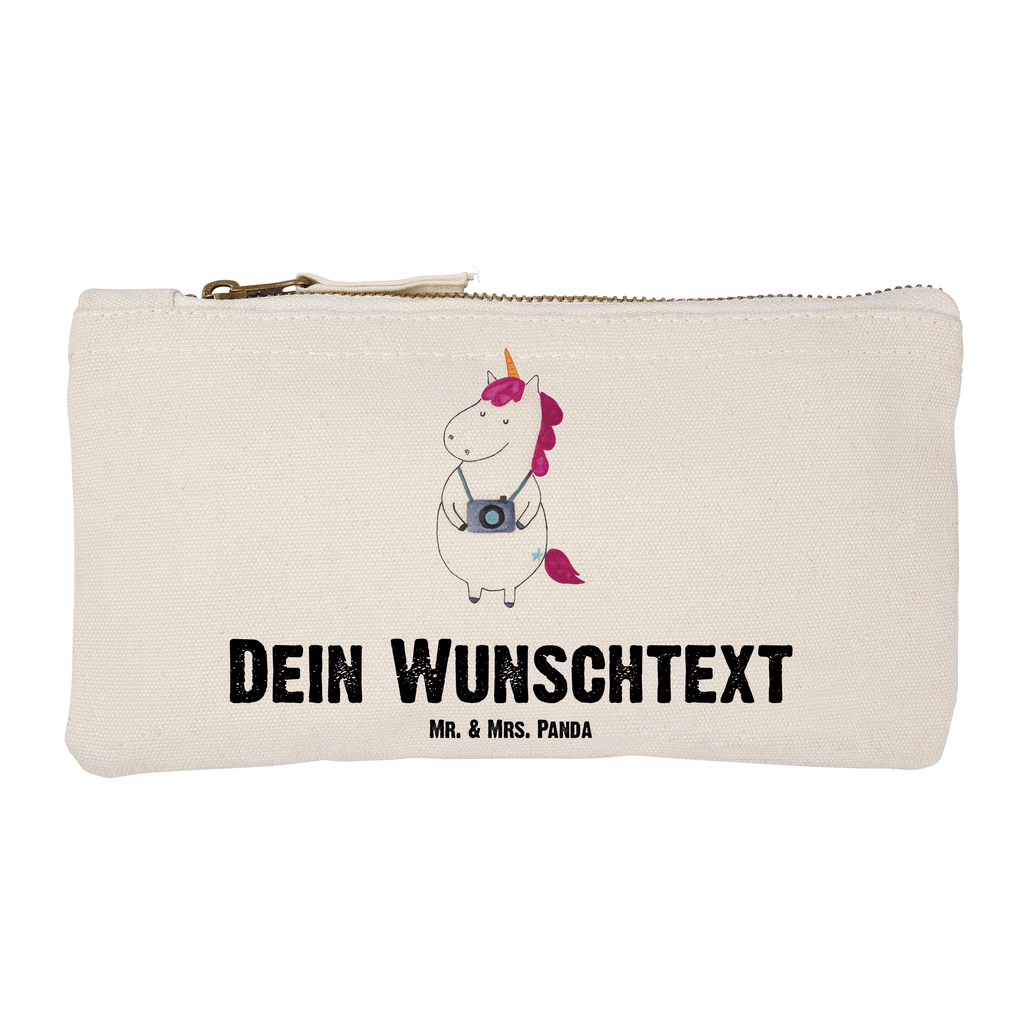 Personalisierte Schminktasche Einhorn Fotograf Personalisierte Schminktasche, Personalisierte Kosmetiktasche, Personalisierter Kosmetikbeutel, Personalisiertes Stiftemäppchen, Personalisiertes Etui, Personalisierte Federmappe, Personalisierte Makeup Bag, Personalisiertes Schminketui, Personalisiertes Kosmetiketui, Personalisiertes Schlamperetui, Schminktasche mit Namen, Kosmetiktasche mit Namen, Kosmetikbeutel mit Namen, Stiftemäppchen mit Namen, Etui mit Namen, Federmappe mit Namen, Makeup Bg  mit Namen, Schminketui mit Namen, Kosmetiketui mit Namen, Schlamperetui mit Namen, Schminktasche personalisieren, Schminktasche bedrucken, Schminktasche selbst gestalten, Einhorn, Einhörner, Einhorn Deko, Pegasus, Unicorn, Fotograf, Fotografie, Kamera, Reisen, Weltreise, Weltenbummler, Urlaub, Tourist, Kurztrip, Reise, Städtereise