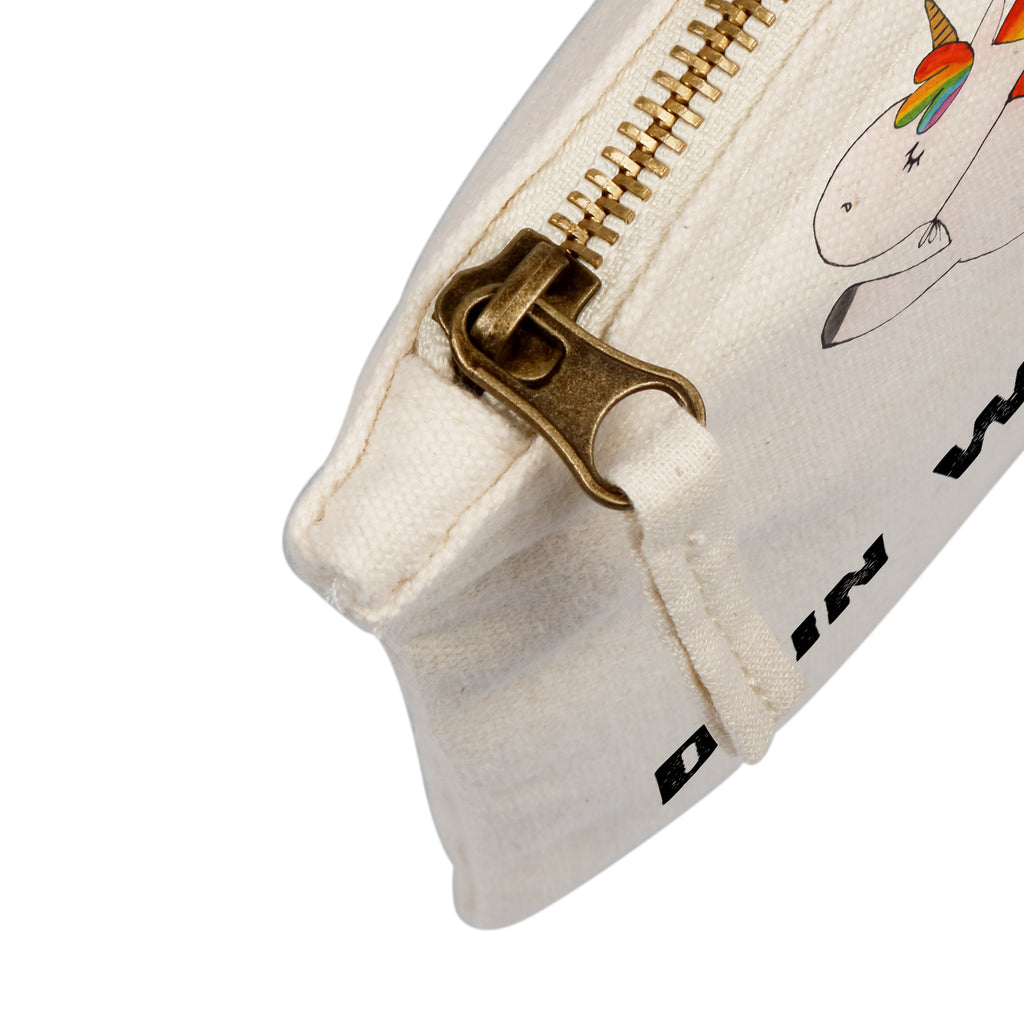 Personalisierte Schminktasche Einhorn Super Personalisierte Schminktasche, Personalisierte Kosmetiktasche, Personalisierter Kosmetikbeutel, Personalisiertes Stiftemäppchen, Personalisiertes Etui, Personalisierte Federmappe, Personalisierte Makeup Bag, Personalisiertes Schminketui, Personalisiertes Kosmetiketui, Personalisiertes Schlamperetui, Schminktasche mit Namen, Kosmetiktasche mit Namen, Kosmetikbeutel mit Namen, Stiftemäppchen mit Namen, Etui mit Namen, Federmappe mit Namen, Makeup Bg  mit Namen, Schminketui mit Namen, Kosmetiketui mit Namen, Schlamperetui mit Namen, Schminktasche personalisieren, Schminktasche bedrucken, Schminktasche selbst gestalten, Einhorn, Einhörner, Einhorn Deko, Pegasus, Unicorn, Traummann, Superheld, Held, Freundin, Geschenk, Girl, Mädchen