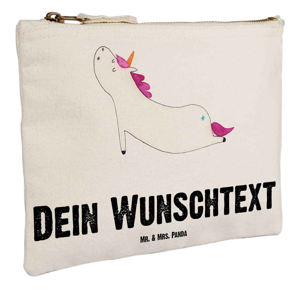 Personalisierte Schminktasche Einhorn Yoga Personalisierte Schminktasche, Personalisierte Kosmetiktasche, Personalisierter Kosmetikbeutel, Personalisiertes Stiftemäppchen, Personalisiertes Etui, Personalisierte Federmappe, Personalisierte Makeup Bag, Personalisiertes Schminketui, Personalisiertes Kosmetiketui, Personalisiertes Schlamperetui, Schminktasche mit Namen, Kosmetiktasche mit Namen, Kosmetikbeutel mit Namen, Stiftemäppchen mit Namen, Etui mit Namen, Federmappe mit Namen, Makeup Bg  mit Namen, Schminketui mit Namen, Kosmetiketui mit Namen, Schlamperetui mit Namen, Schminktasche personalisieren, Schminktasche bedrucken, Schminktasche selbst gestalten, Einhorn, Einhörner, Einhorn Deko, Pegasus, Unicorn, Yoga, Namaste, Achtsamkeit, Entspannung, Joga, Yogamatte, Sport, lustig, witzig, süß