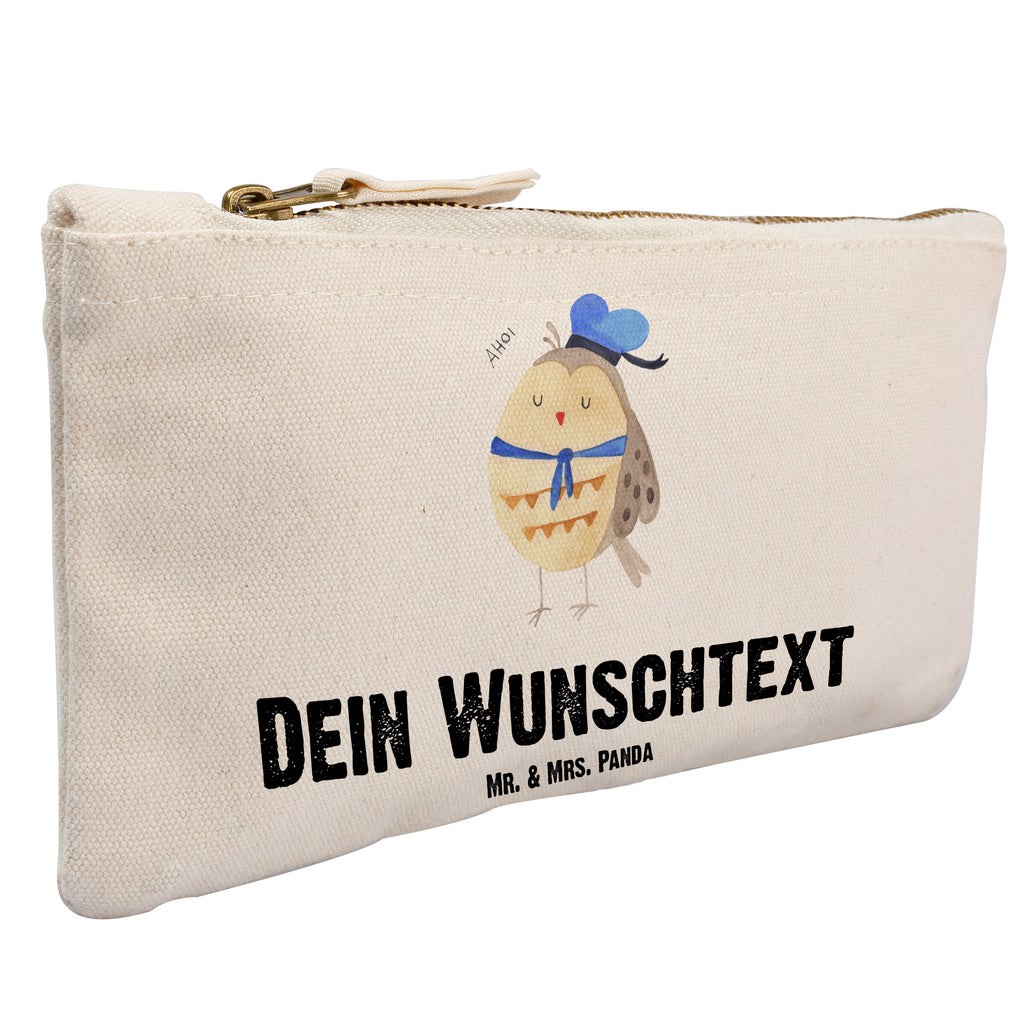 Personalisierte Schminktasche Eule Matrosen Personalisierte Schminktasche, Personalisierte Kosmetiktasche, Personalisierter Kosmetikbeutel, Personalisiertes Stiftemäppchen, Personalisiertes Etui, Personalisierte Federmappe, Personalisierte Makeup Bag, Personalisiertes Schminketui, Personalisiertes Kosmetiketui, Personalisiertes Schlamperetui, Schminktasche mit Namen, Kosmetiktasche mit Namen, Kosmetikbeutel mit Namen, Stiftemäppchen mit Namen, Etui mit Namen, Federmappe mit Namen, Makeup Bg  mit Namen, Schminketui mit Namen, Kosmetiketui mit Namen, Schlamperetui mit Namen, Schminktasche personalisieren, Schminktasche bedrucken, Schminktasche selbst gestalten, Eule, Eule Spruch, Eule Deko, Owl, Wortspiel lustig, Matrose, Freundin, Ehe, Seefahrer, Heimathafen, Hochzeitstag Geschenk