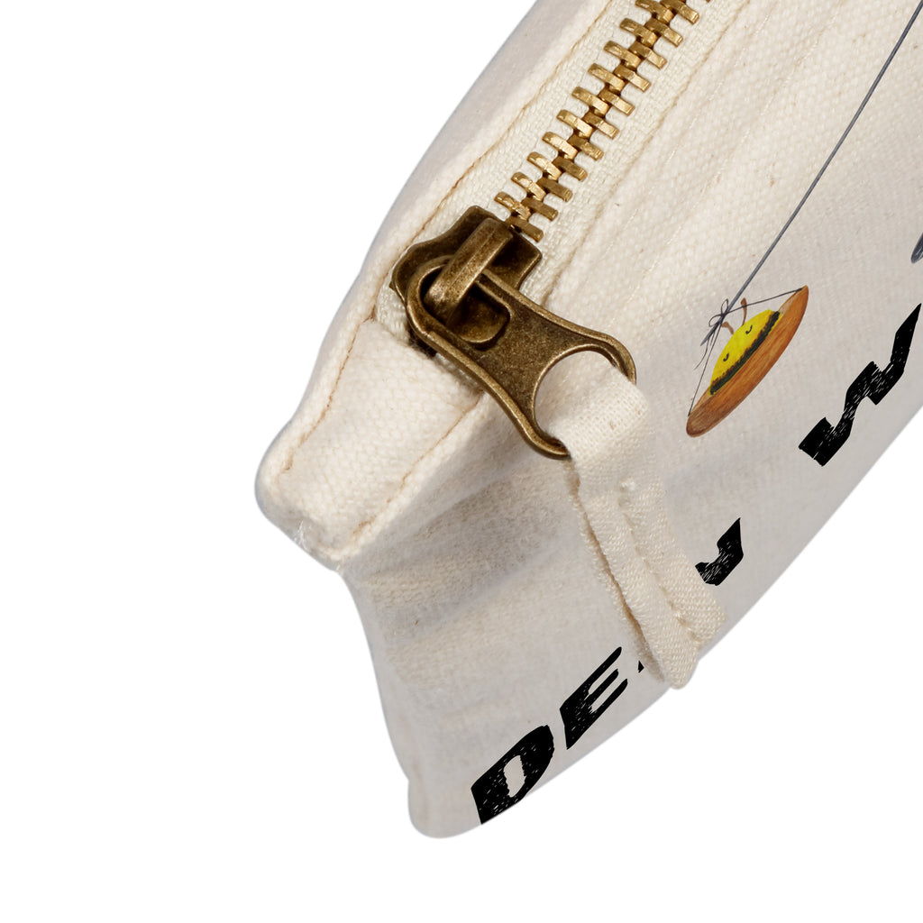 Personalisierte Schminktasche Sternzeichen Waage Personalisierte Schminktasche, Personalisierte Kosmetiktasche, Personalisierter Kosmetikbeutel, Personalisiertes Stiftemäppchen, Personalisiertes Etui, Personalisierte Federmappe, Personalisierte Makeup Bag, Personalisiertes Schminketui, Personalisiertes Kosmetiketui, Personalisiertes Schlamperetui, Schminktasche mit Namen, Kosmetiktasche mit Namen, Kosmetikbeutel mit Namen, Stiftemäppchen mit Namen, Etui mit Namen, Federmappe mit Namen, Makeup Bg  mit Namen, Schminketui mit Namen, Kosmetiketui mit Namen, Schlamperetui mit Namen, Schminktasche personalisieren, Schminktasche bedrucken, Schminktasche selbst gestalten, Tierkreiszeichen, Sternzeichen, Horoskop, Astrologie, Aszendent, Waage, Waage Geschenk, Waage Sternzeichen, Geschenk Oktober, Geschenk September, Geburtstag Oktober, Geburtstag September, Gleichgewicht, Marienkäfer, Hummel, Biene