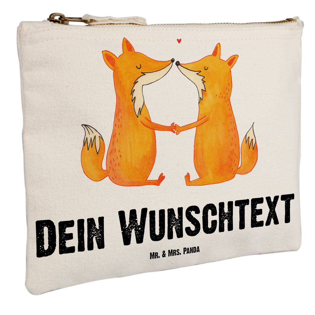 Personalisierte Schminktasche Füchse Liebe Personalisierte Schminktasche, Personalisierte Kosmetiktasche, Personalisierter Kosmetikbeutel, Personalisiertes Stiftemäppchen, Personalisiertes Etui, Personalisierte Federmappe, Personalisierte Makeup Bag, Personalisiertes Schminketui, Personalisiertes Kosmetiketui, Personalisiertes Schlamperetui, Schminktasche mit Namen, Kosmetiktasche mit Namen, Kosmetikbeutel mit Namen, Stiftemäppchen mit Namen, Etui mit Namen, Federmappe mit Namen, Makeup Bg  mit Namen, Schminketui mit Namen, Kosmetiketui mit Namen, Schlamperetui mit Namen, Schminktasche personalisieren, Schminktasche bedrucken, Schminktasche selbst gestalten, Fuchs, Füchse, Fox, Liebe, Liebespaar, Paar, Partner, Freundin, Freund, Ehe, Verlobte, Ehemann, Ehefrau, Liebesbeweis